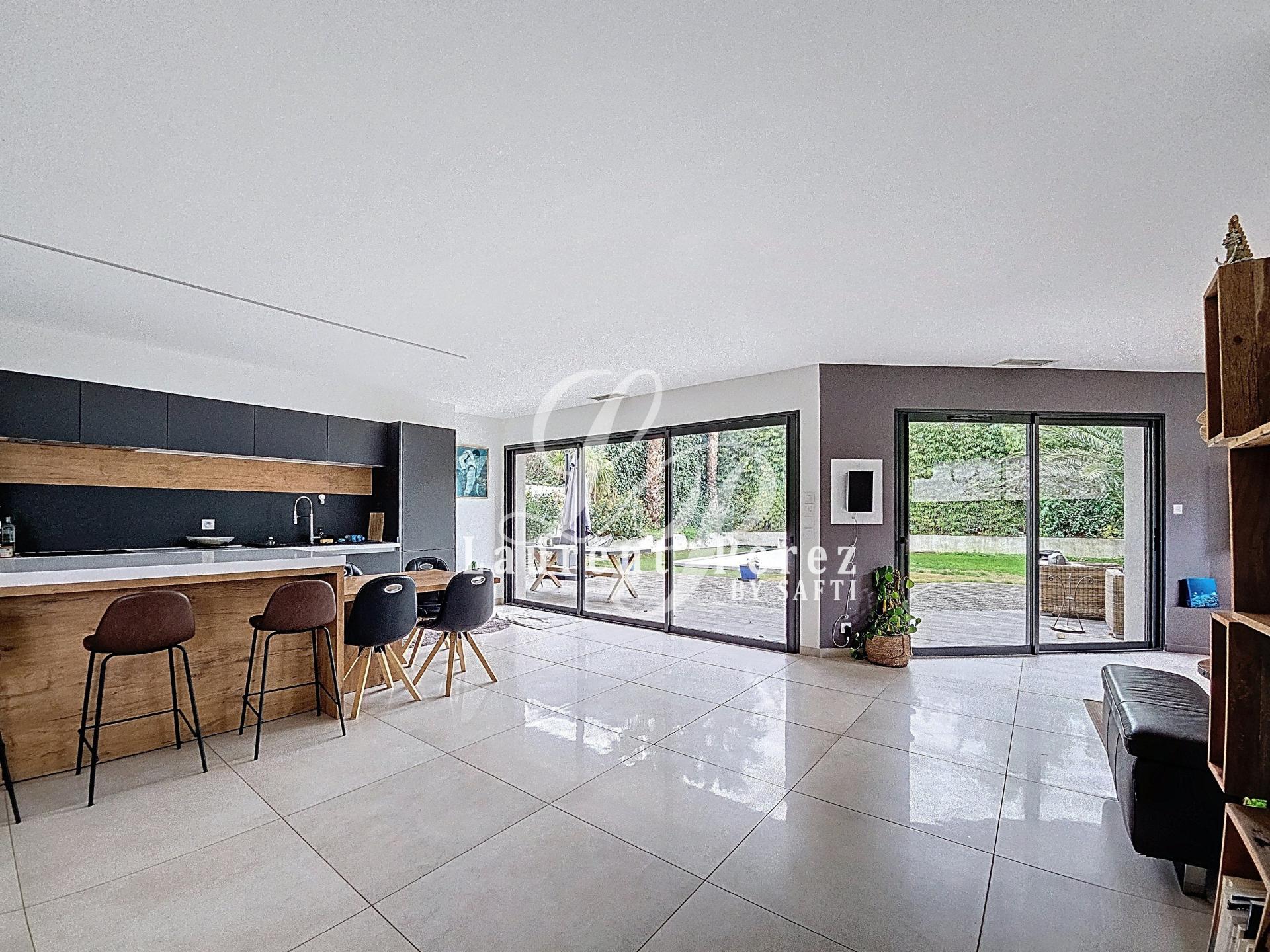 Photo 14 de l'annonce.