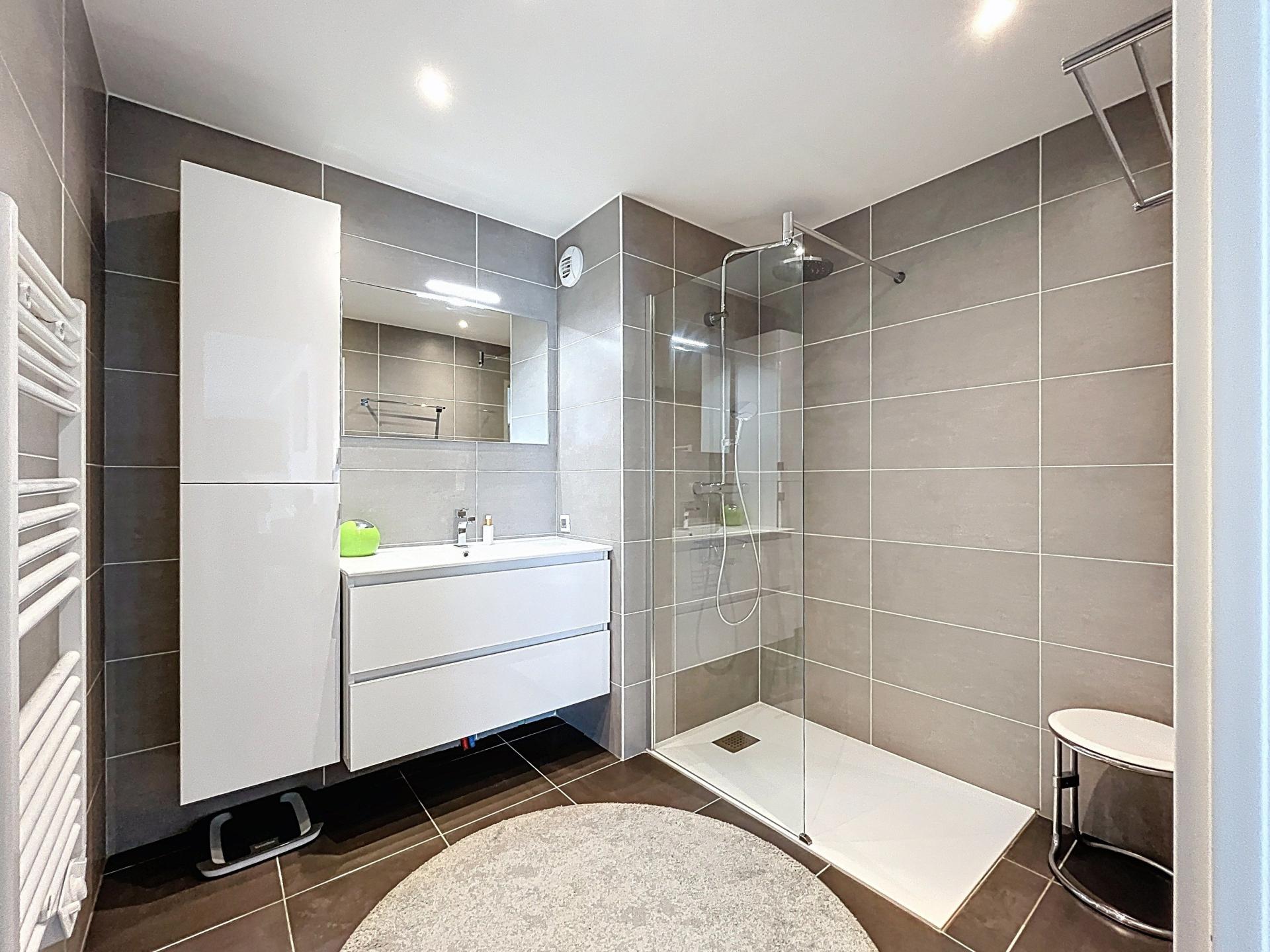 Photo 14 de l'annonce.