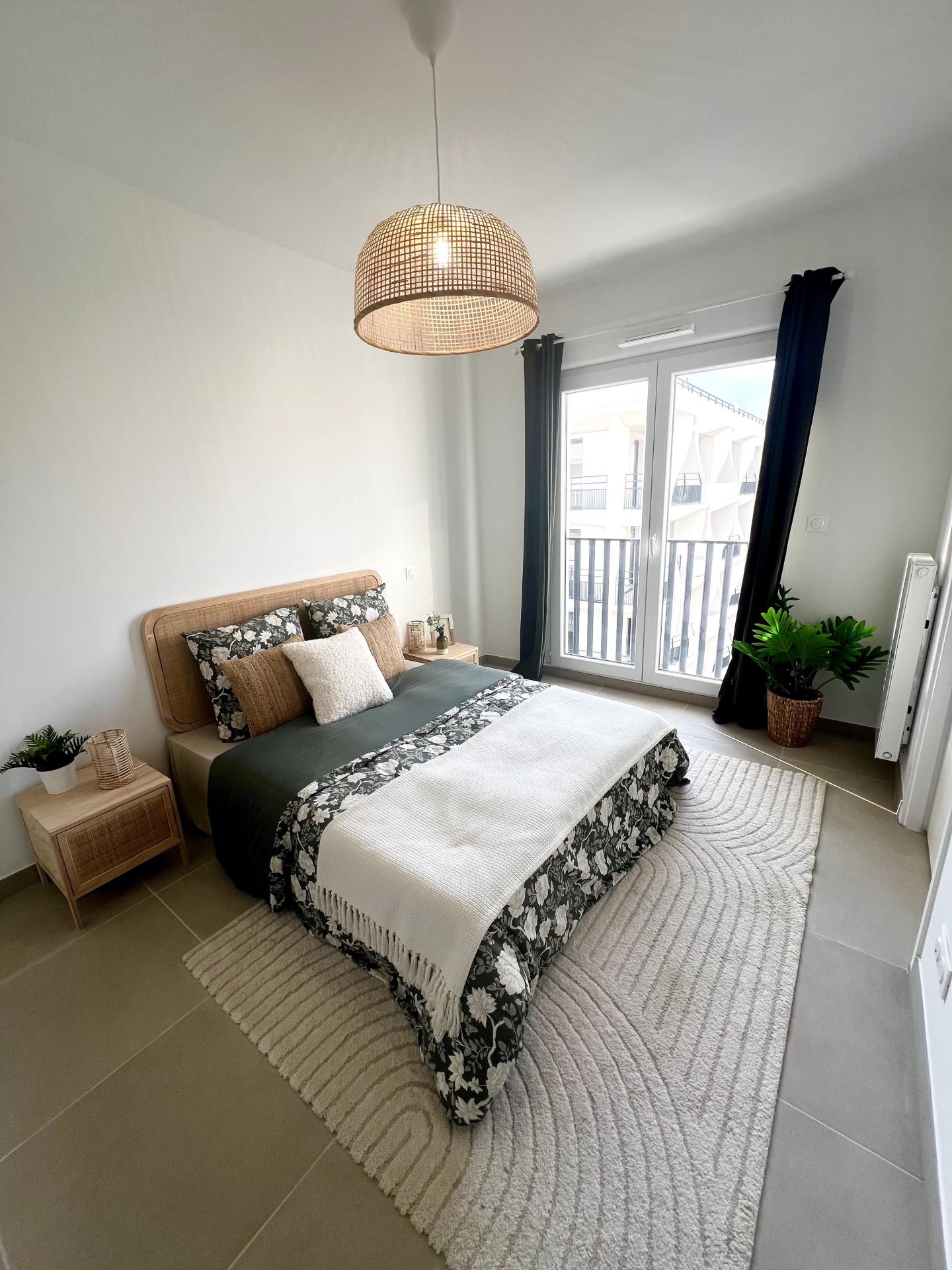 Photo 4 of the listing.