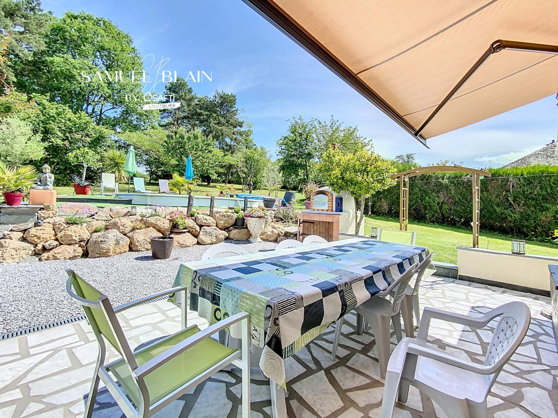 Photo 4 of the listing.