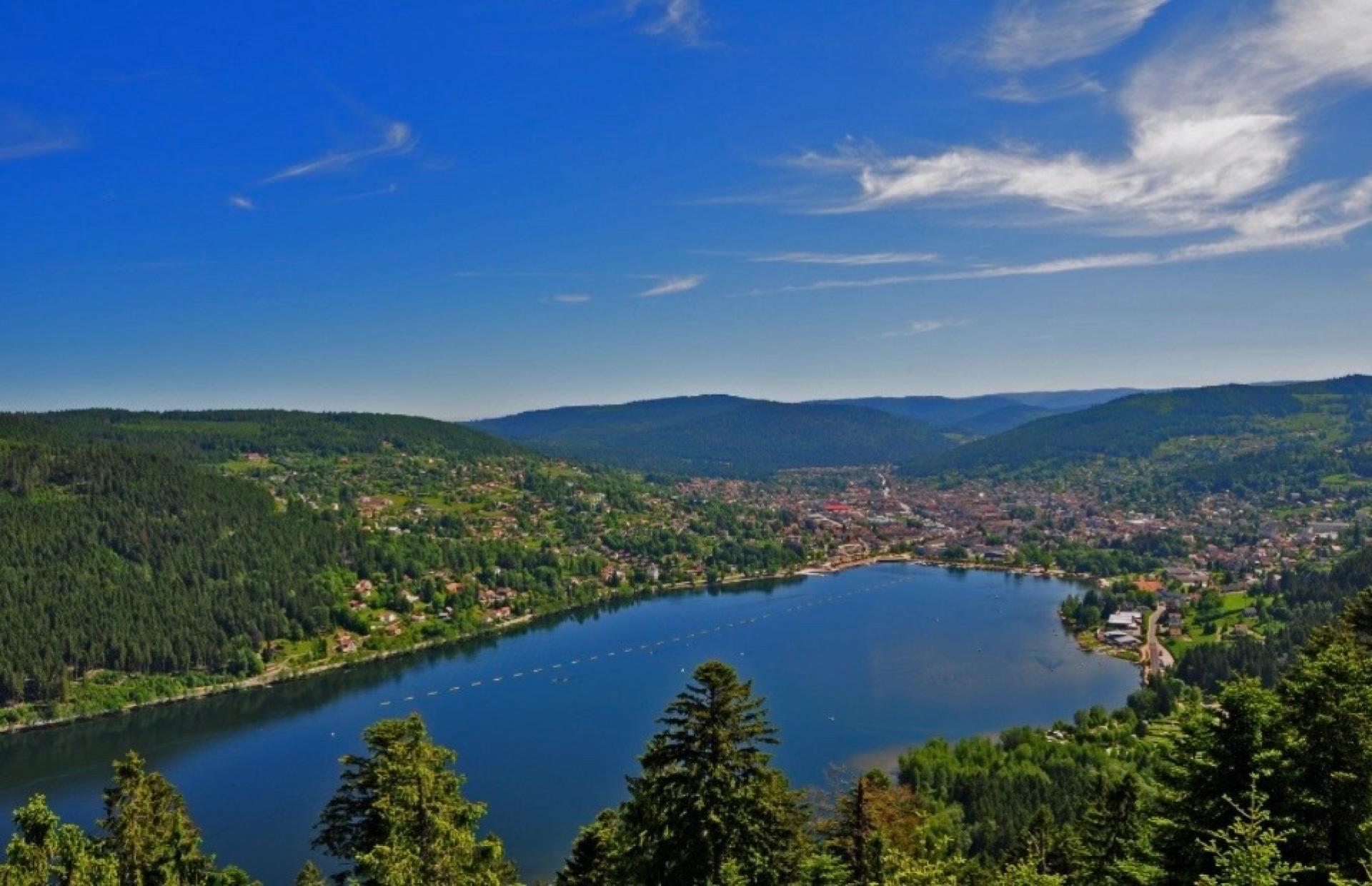 Photo 20 of the listing.