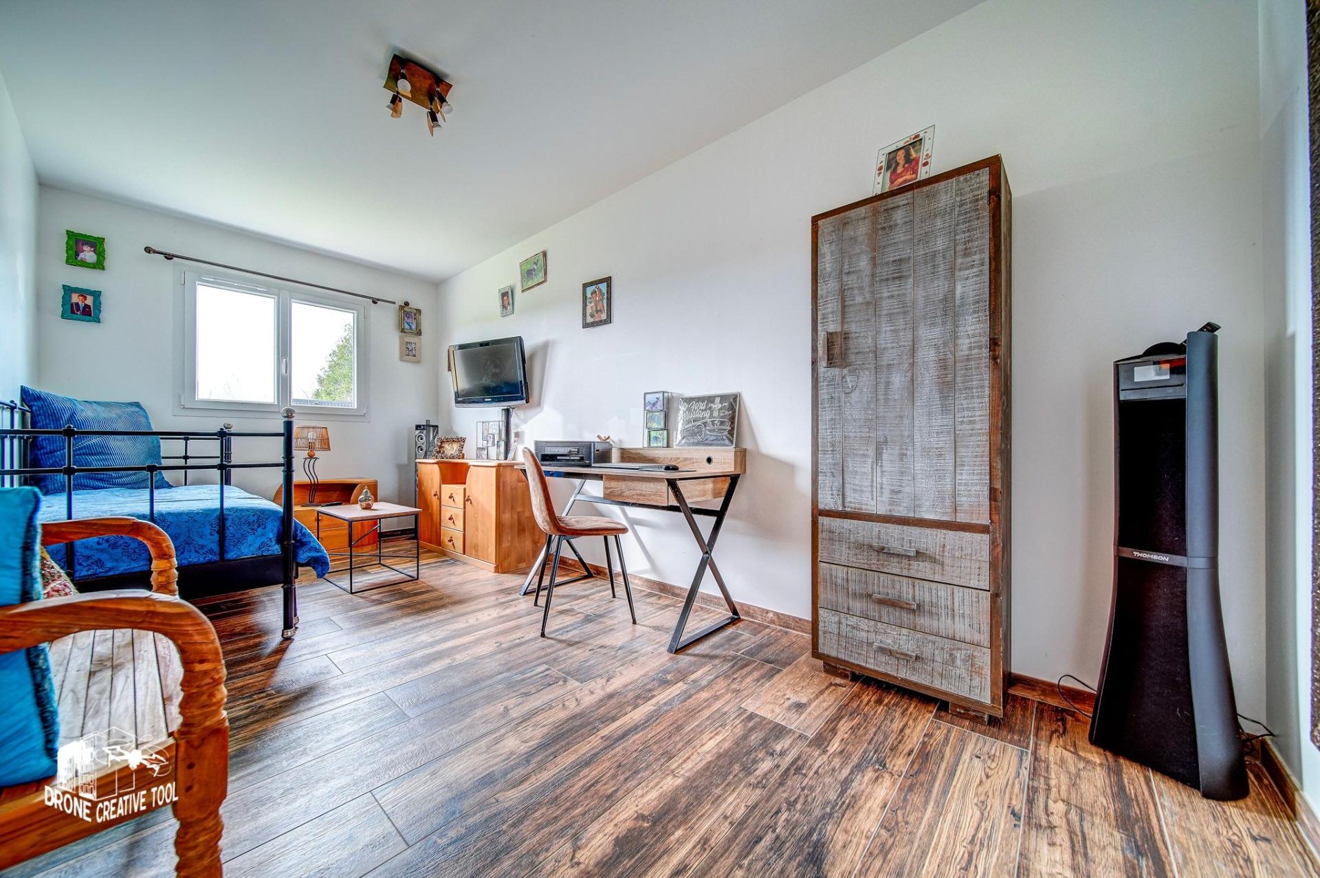 Photo 11 de l'annonce.