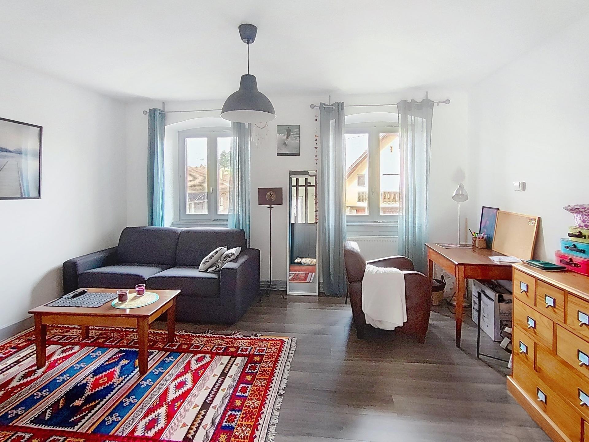 Photo 14 of the listing.