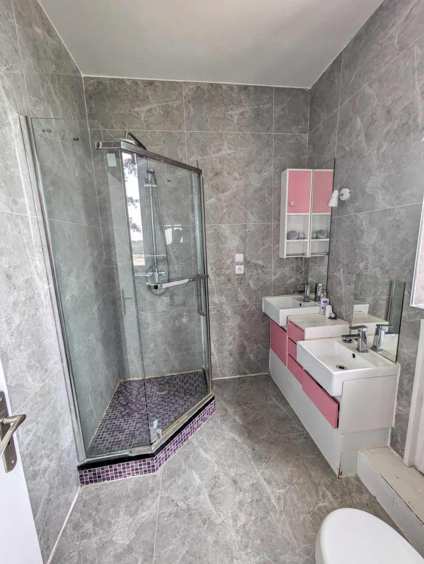 Photo 18 de l'annonce.