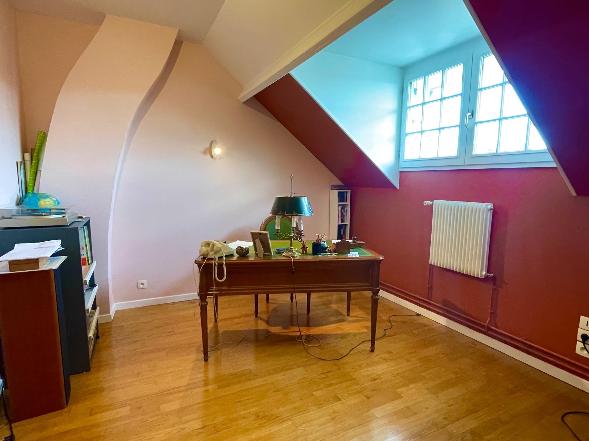 Photo 16 of the listing.