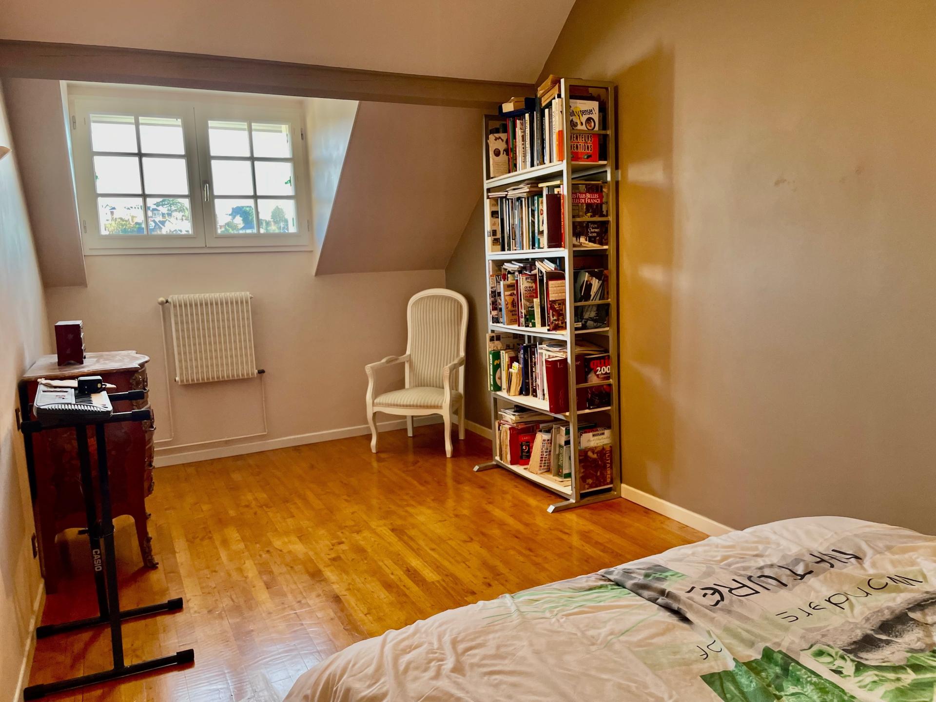 Photo 15 of the listing.