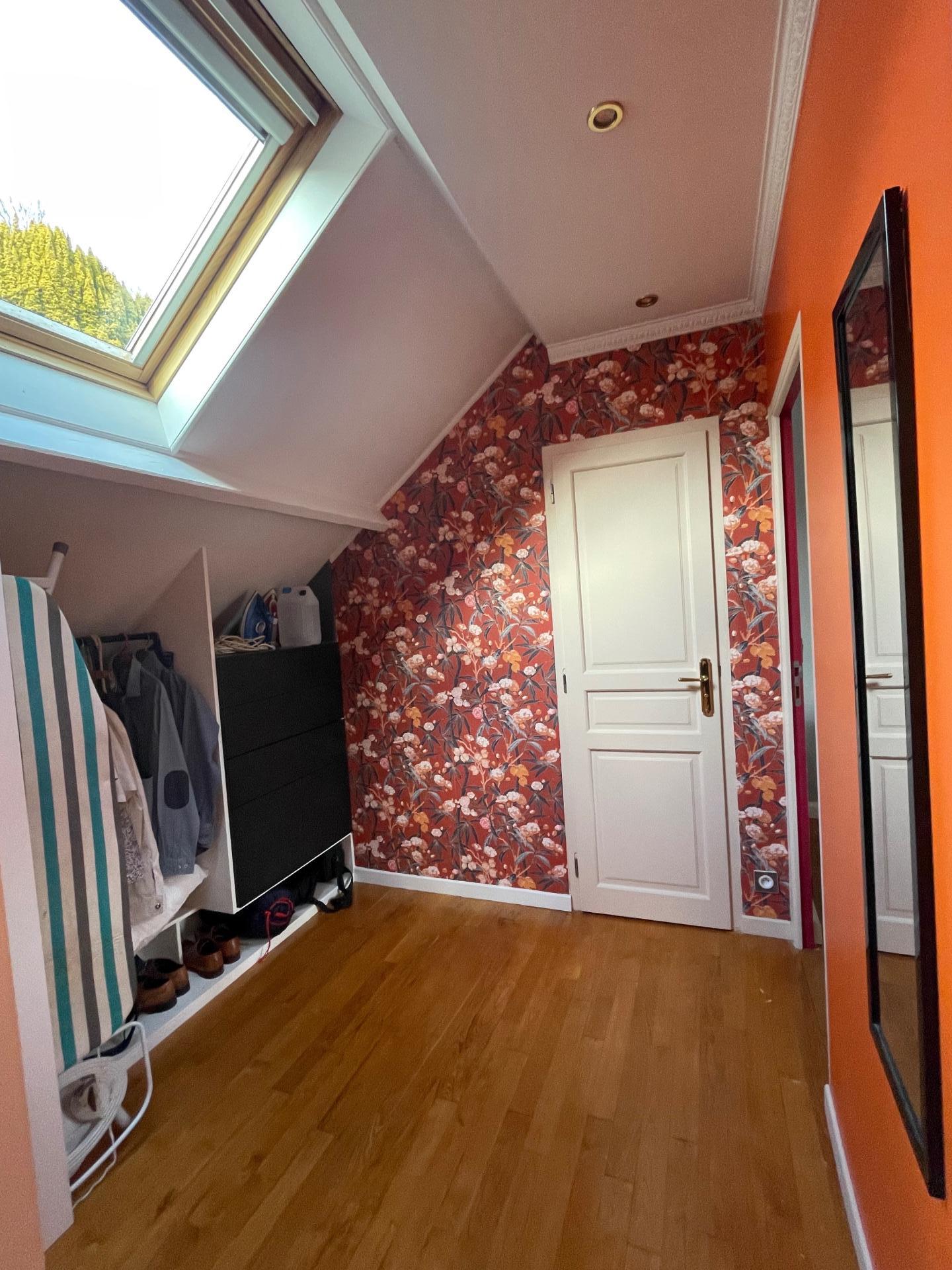 Photo 13 of the listing.