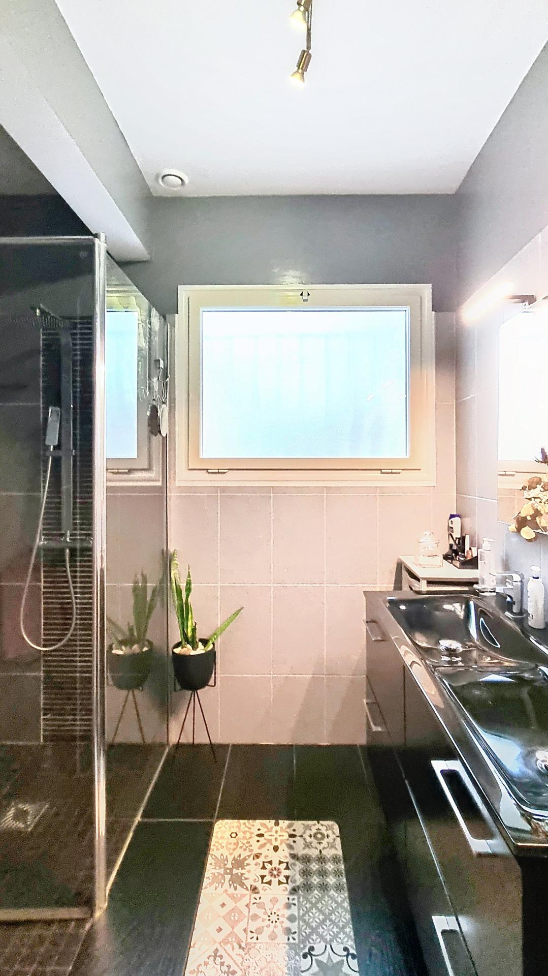 Photo 14 de l'annonce.