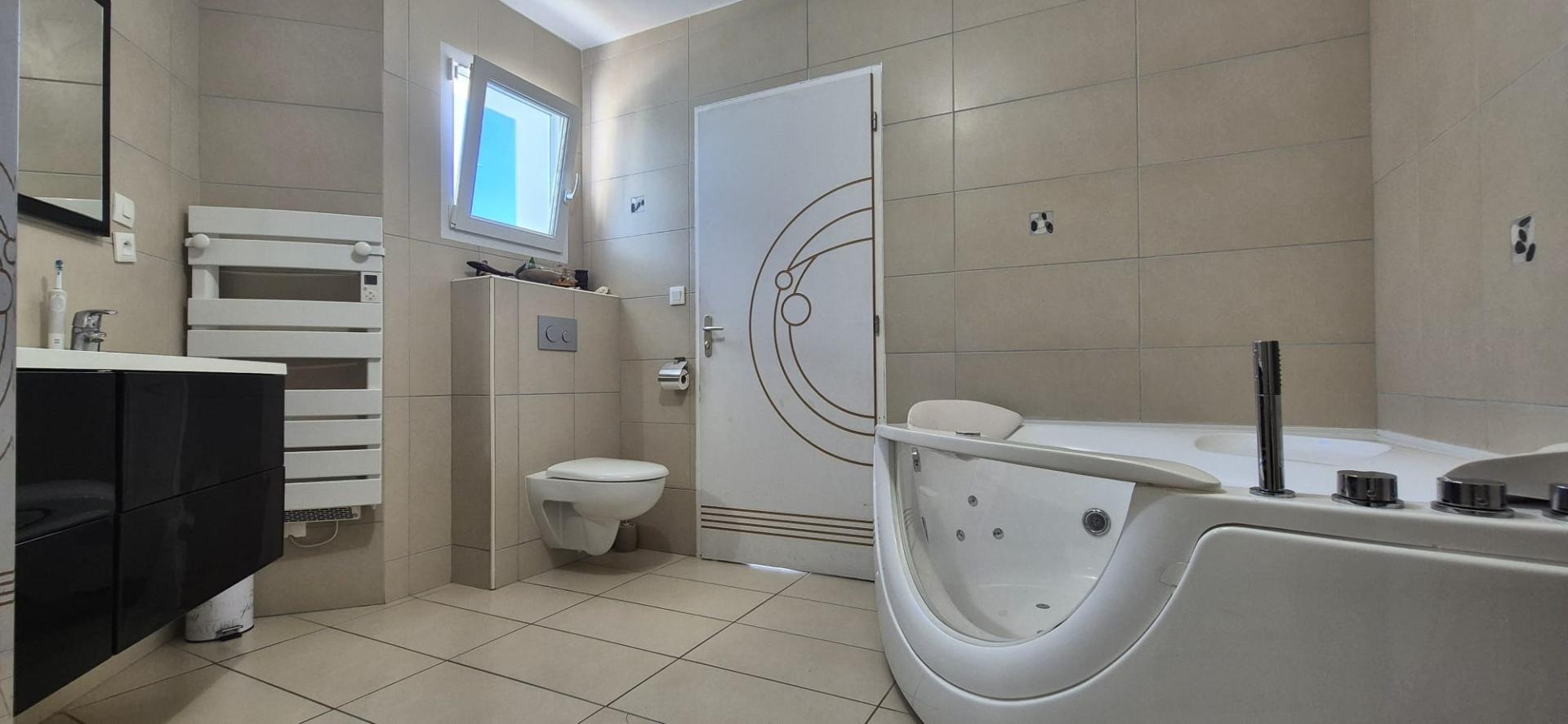 Photo 12 de l'annonce.