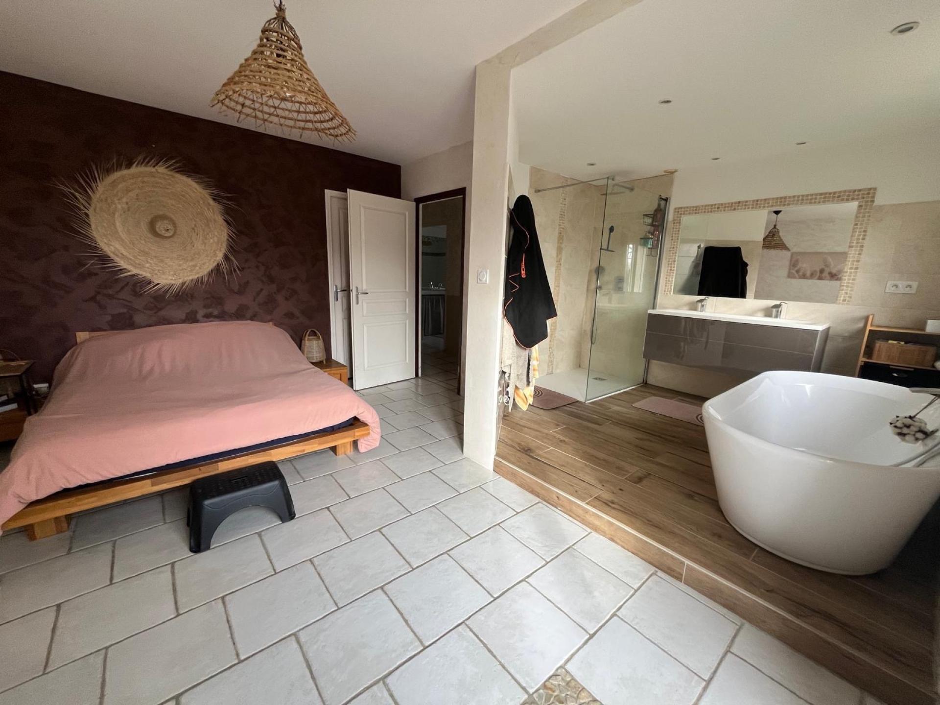 Photo 18 de l'annonce.