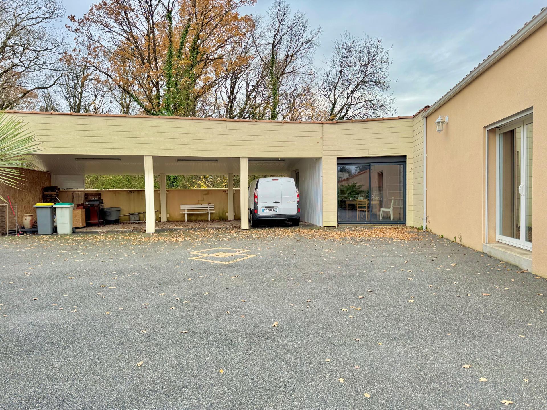 Photo 16 de l'annonce.