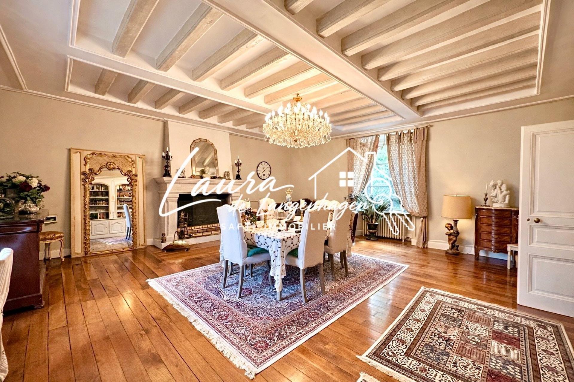 Photo 8 of the listing.