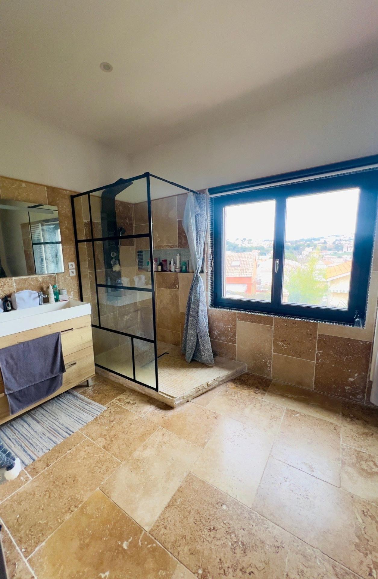 Photo 8 de l'annonce.