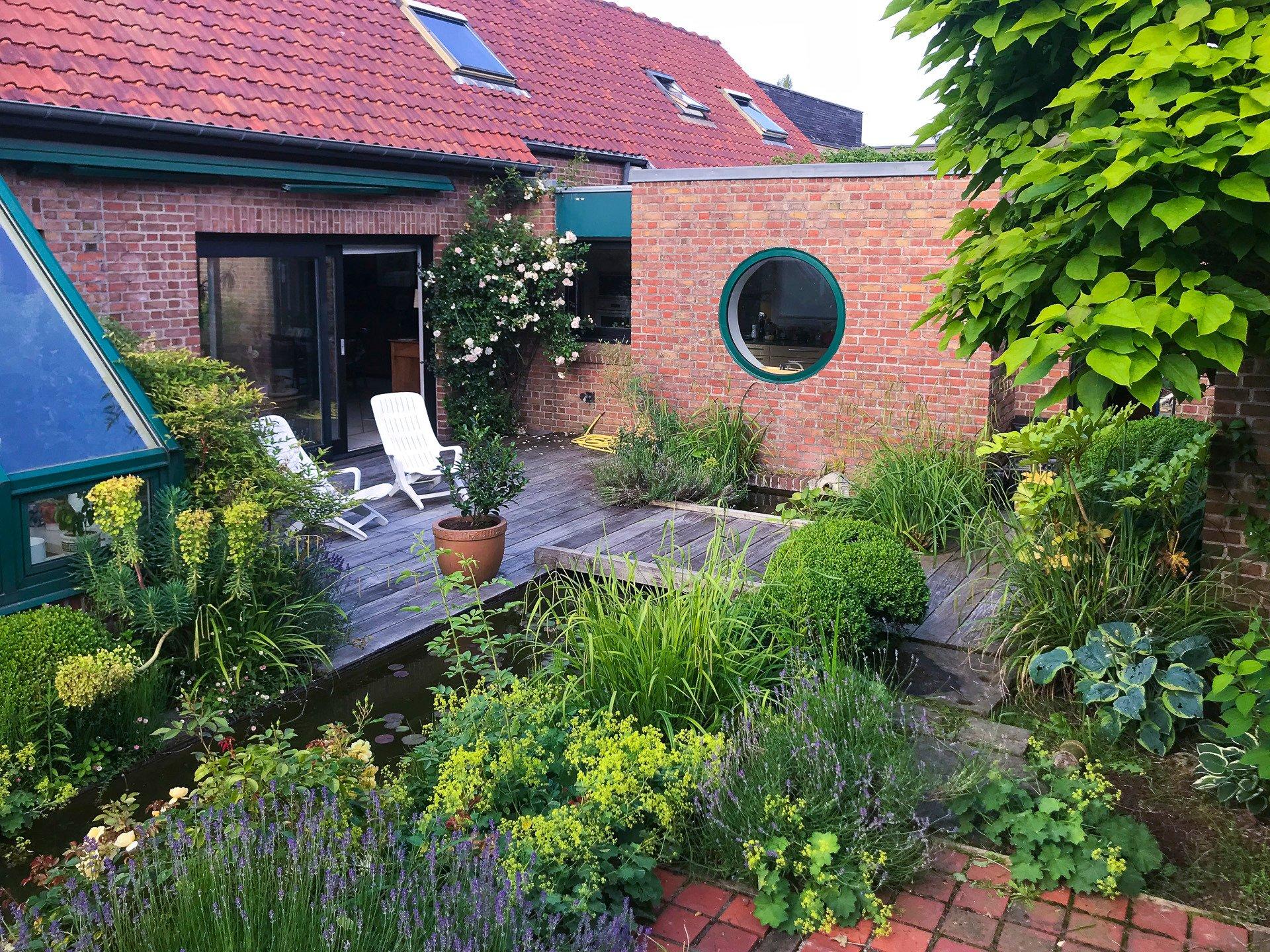 Photo 3 of the listing.