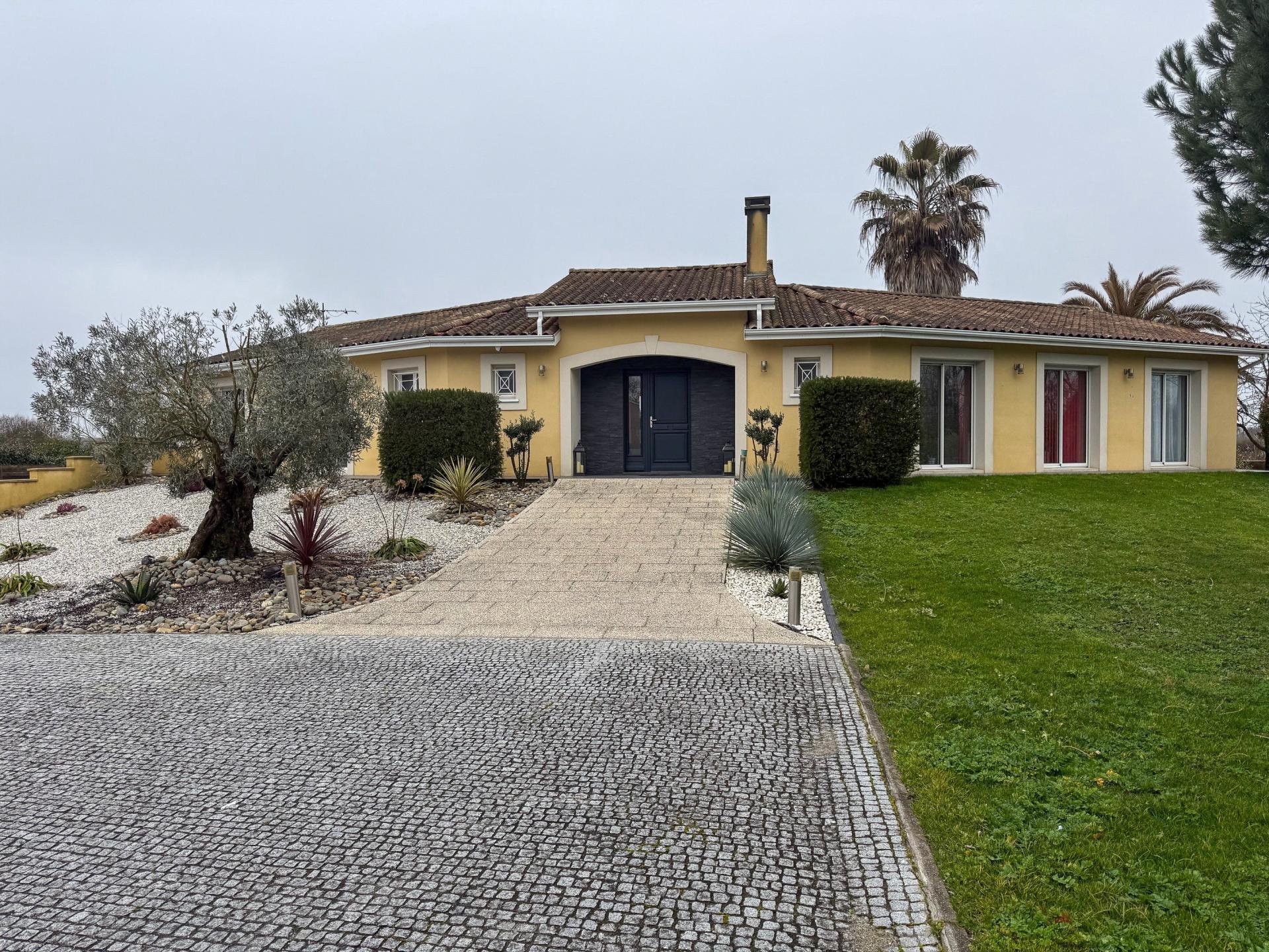 Photo 15 de l'annonce.