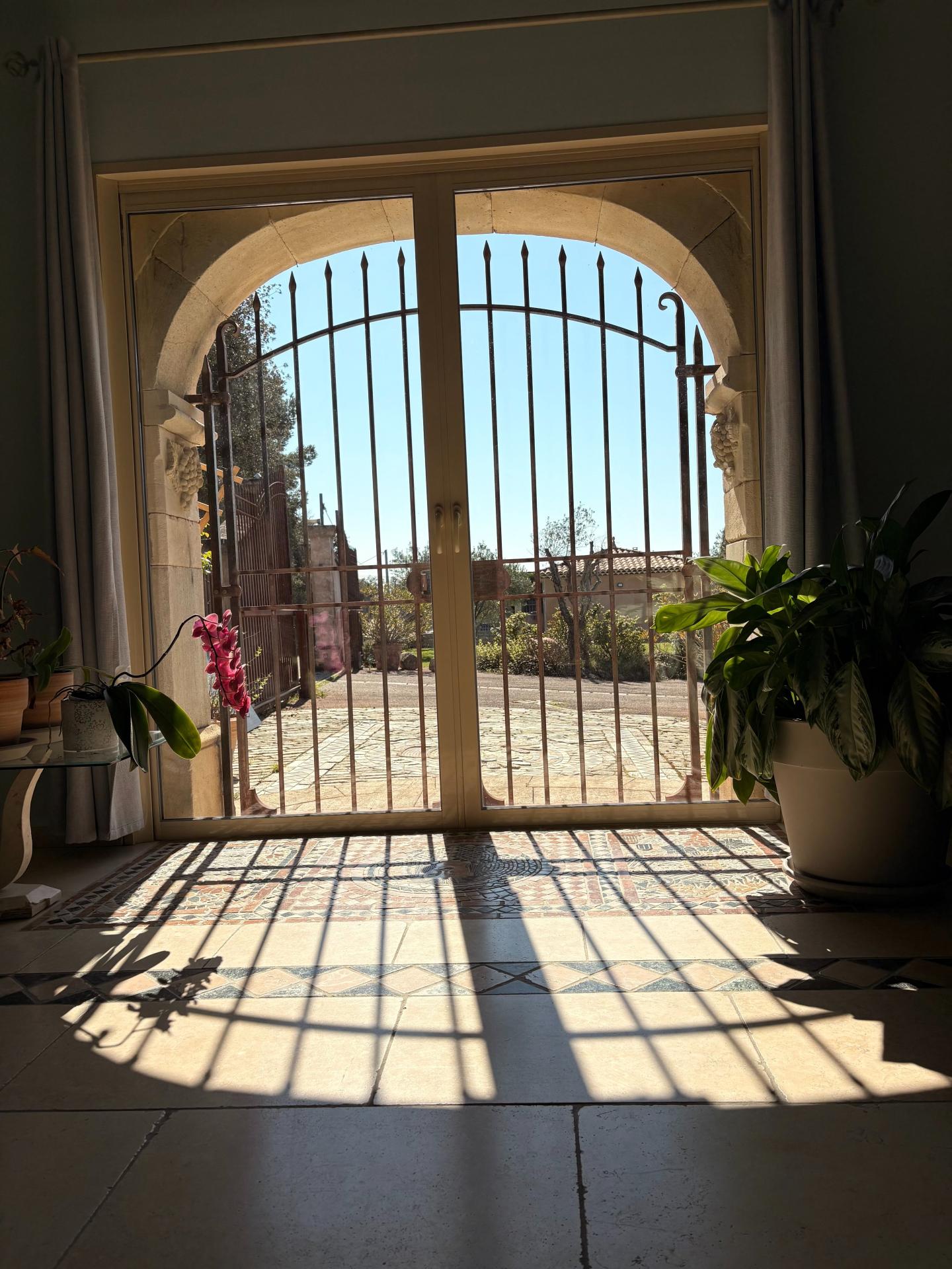 Photo 13 of the listing.