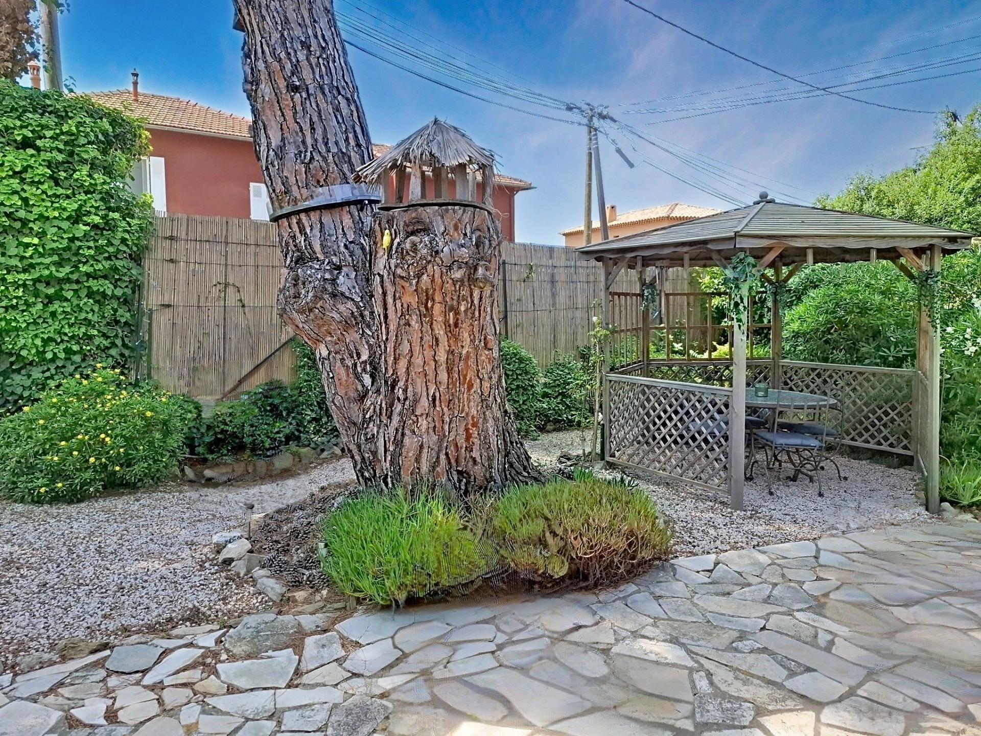 Photo 13 de l'annonce.