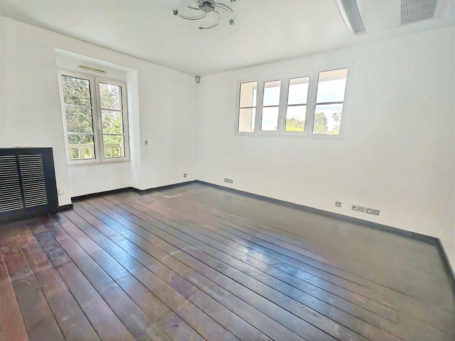 Photo 17 de l'annonce.