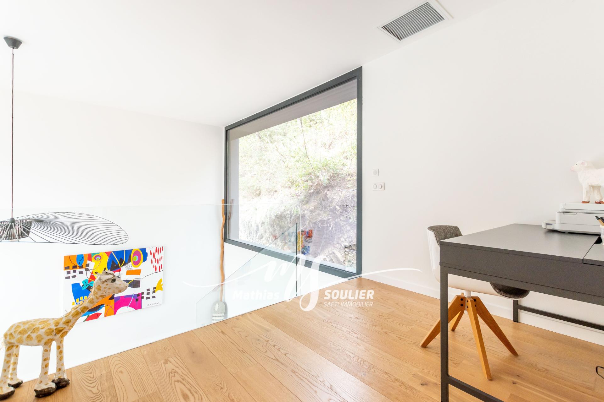 Photo 10 de l'annonce.