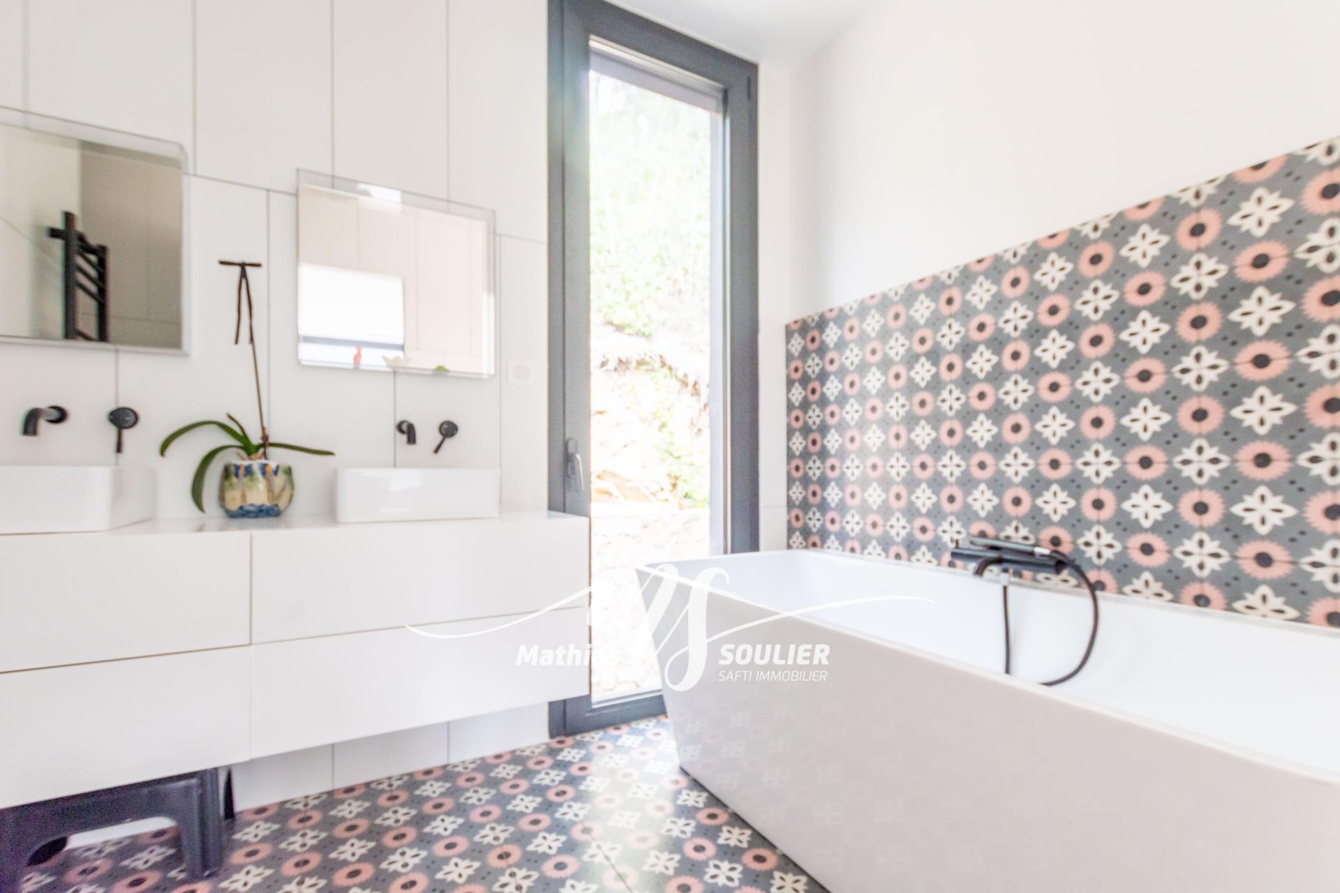 Photo 14 de l'annonce.