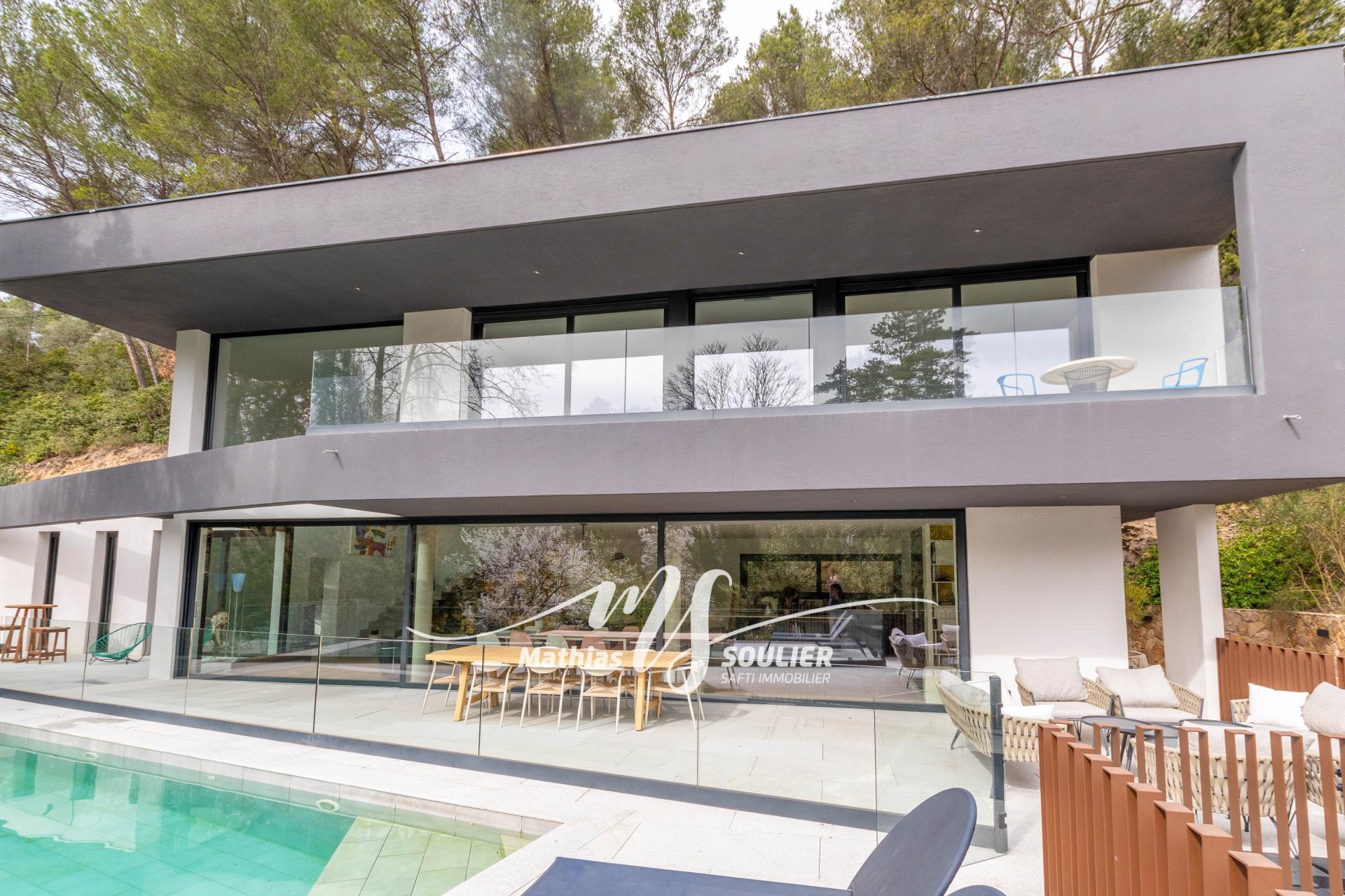 Photo 18 de l'annonce.