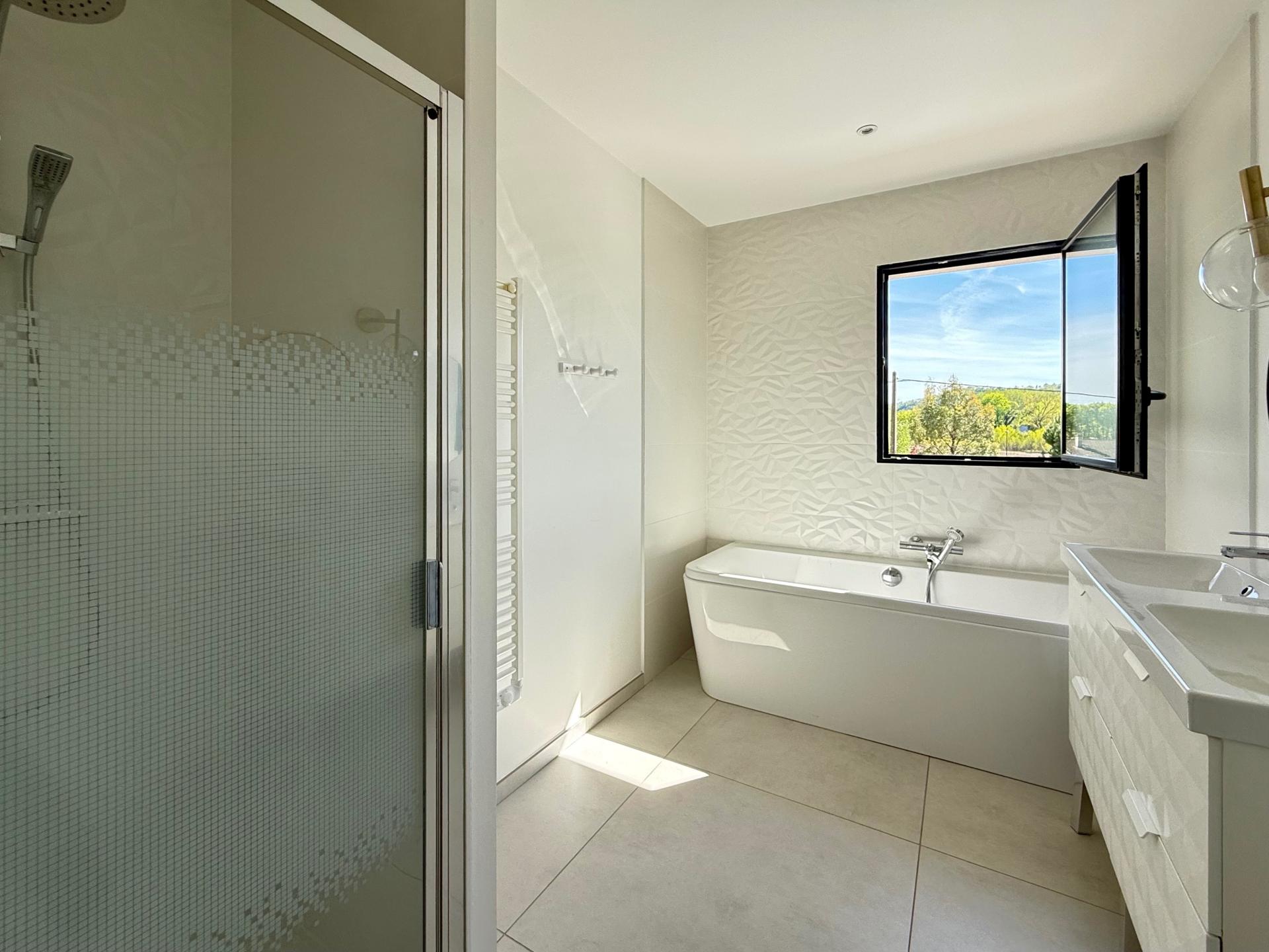 Photo 8 de l'annonce.