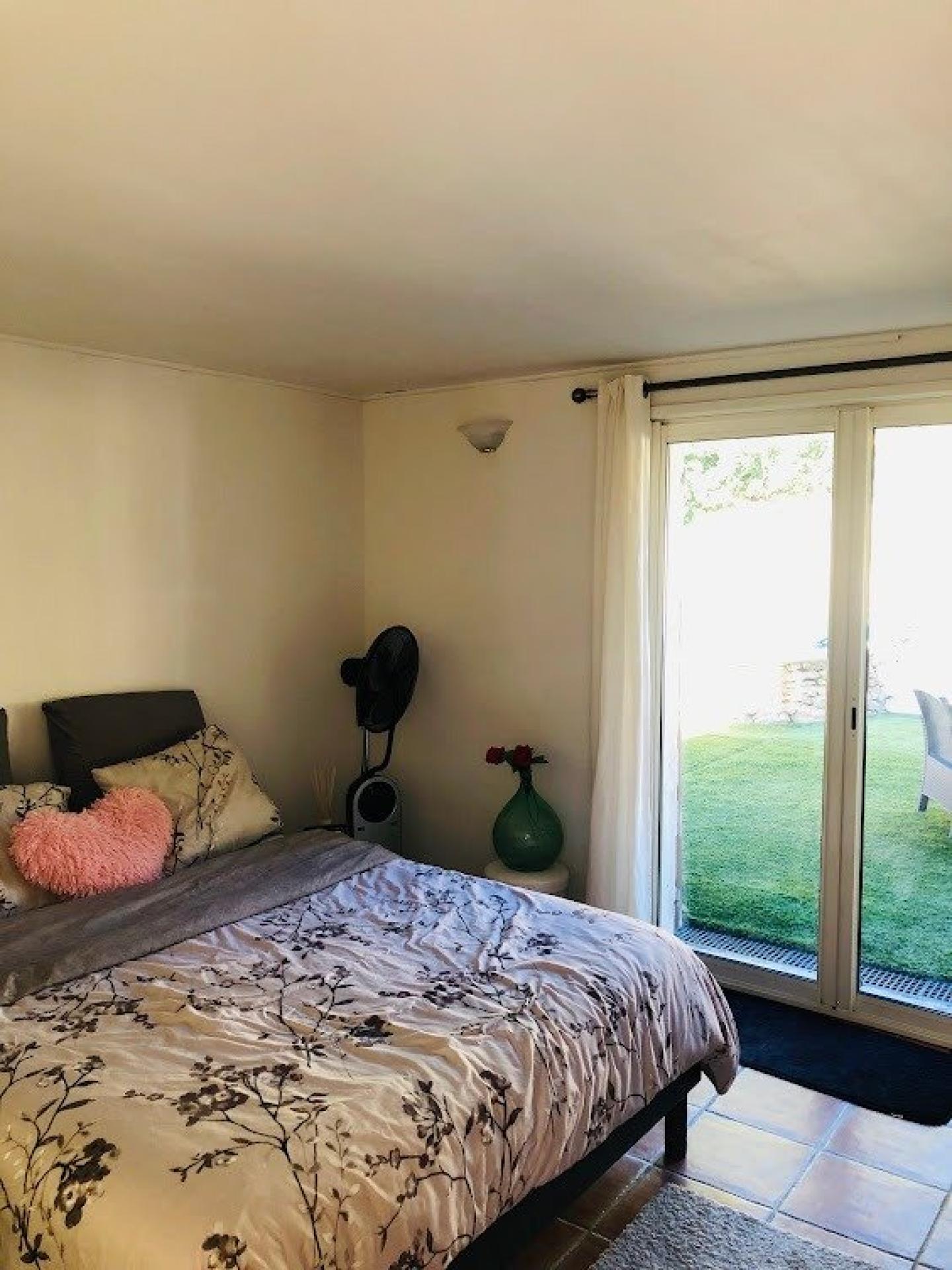 Photo 12 of the listing.