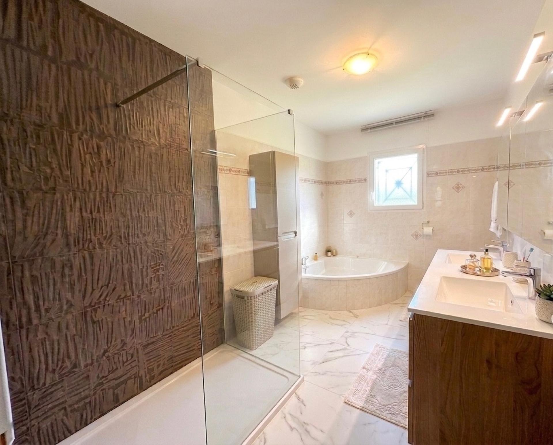 Photo 7 de l'annonce.