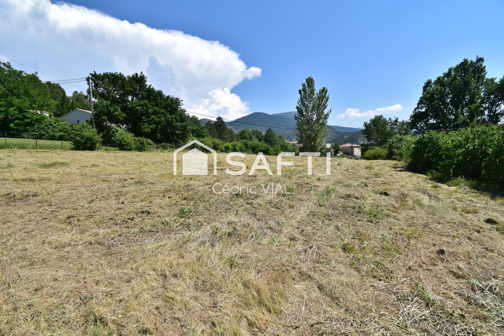 Maison 1 pièce 116 m² · à Chateauredon · 116 m² · 110 000 €