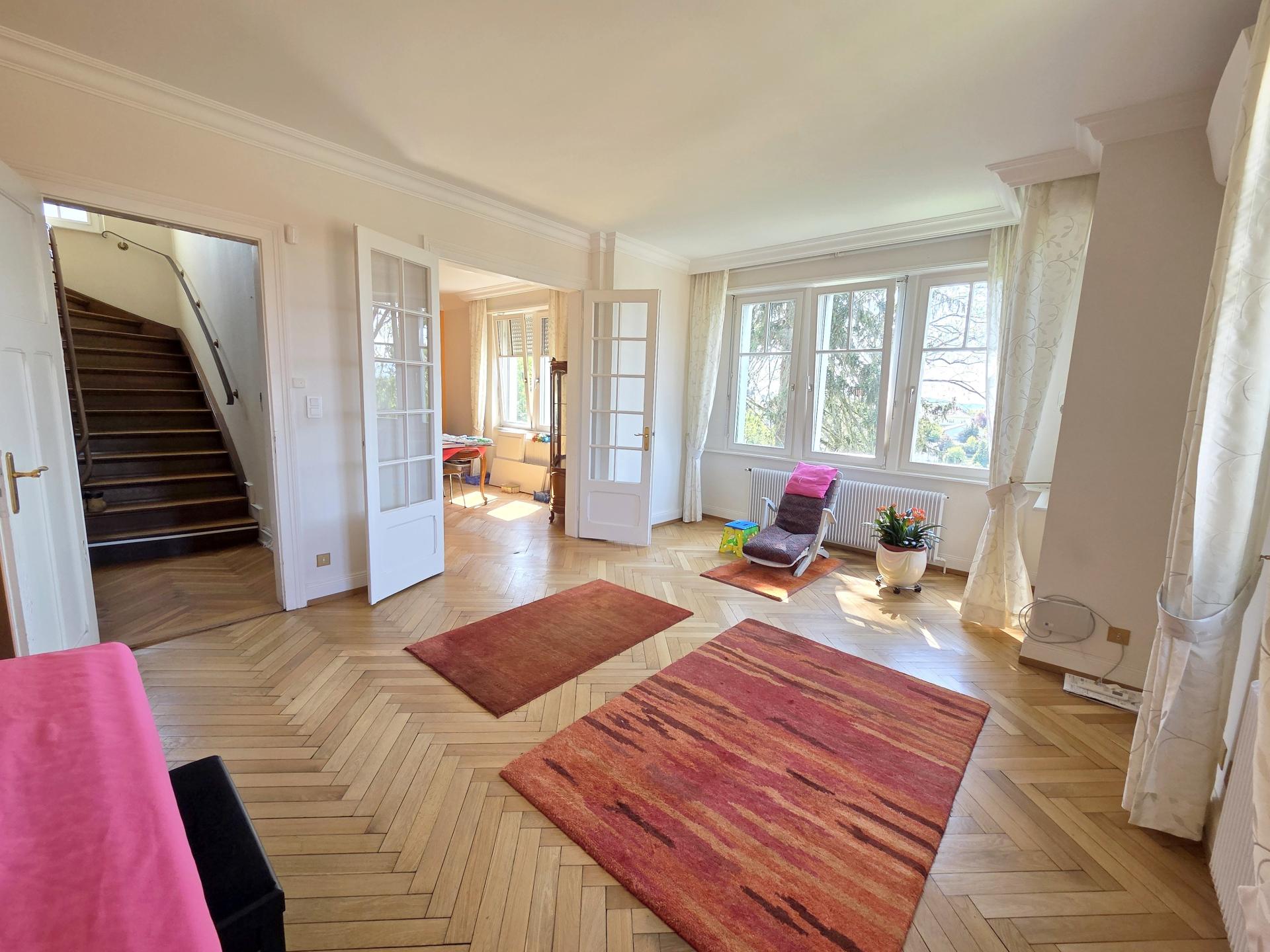 Photo 8 of the listing.