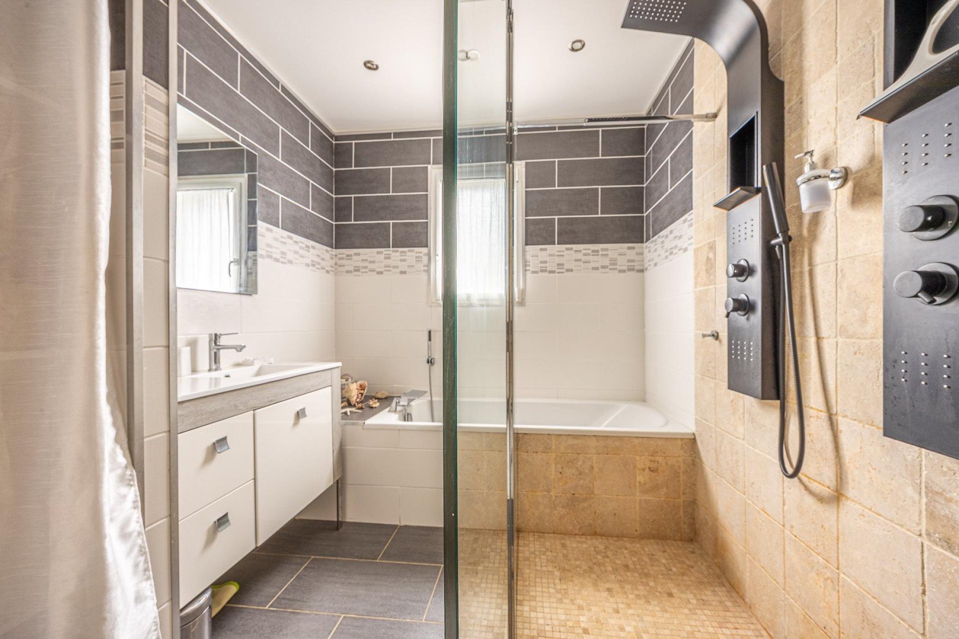 Photo 9 de l'annonce.