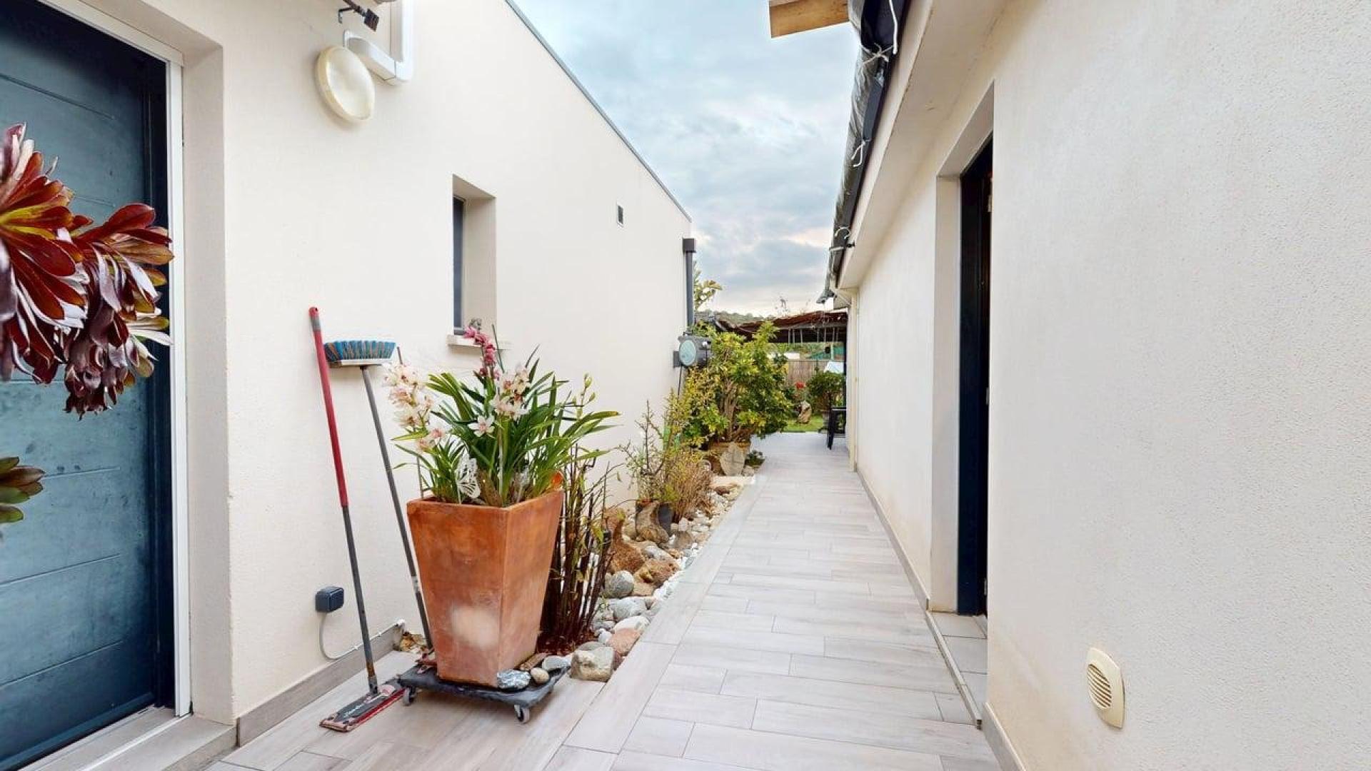 Photo 8 de l'annonce.