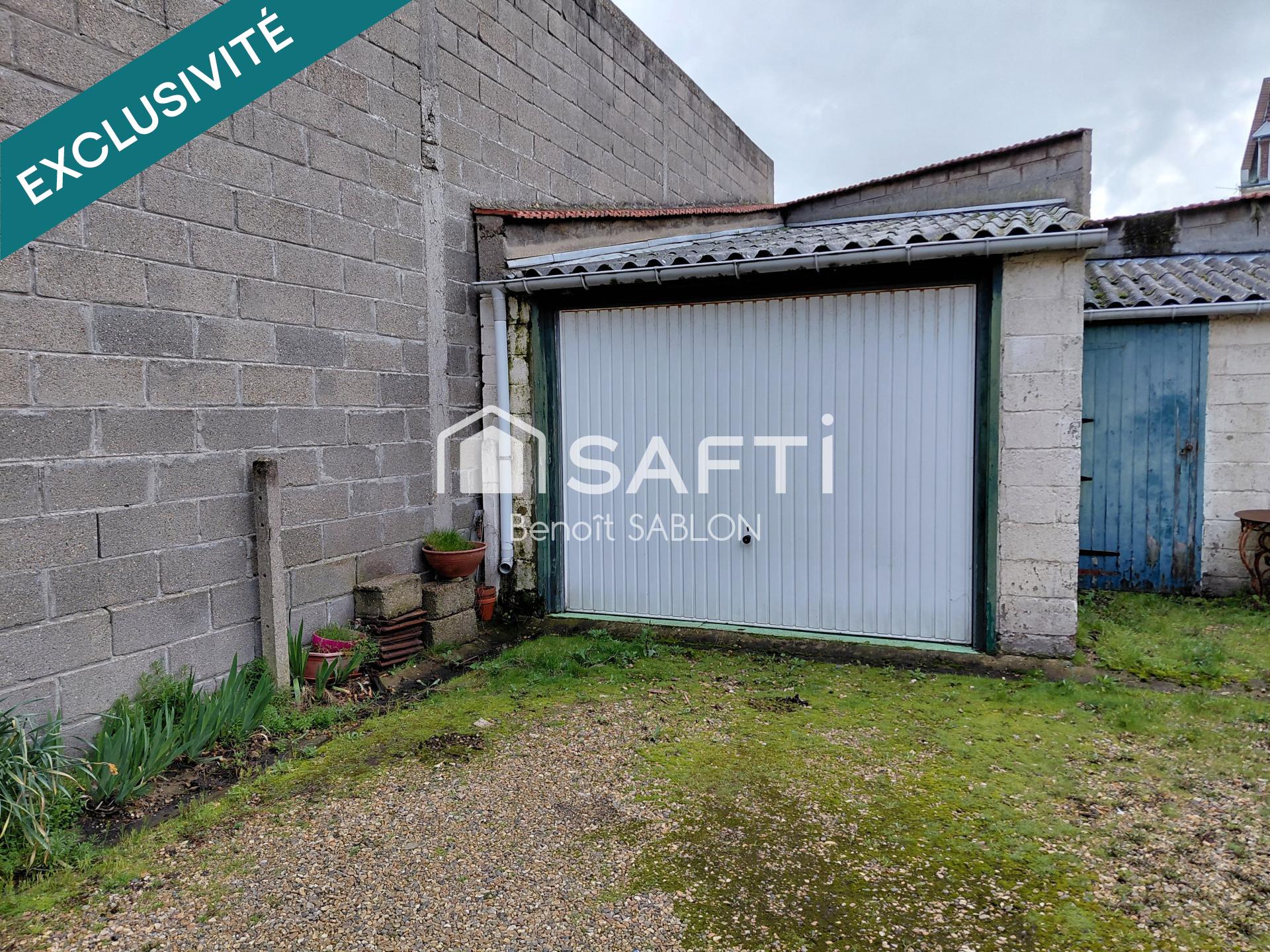 Grand garage de 25m²