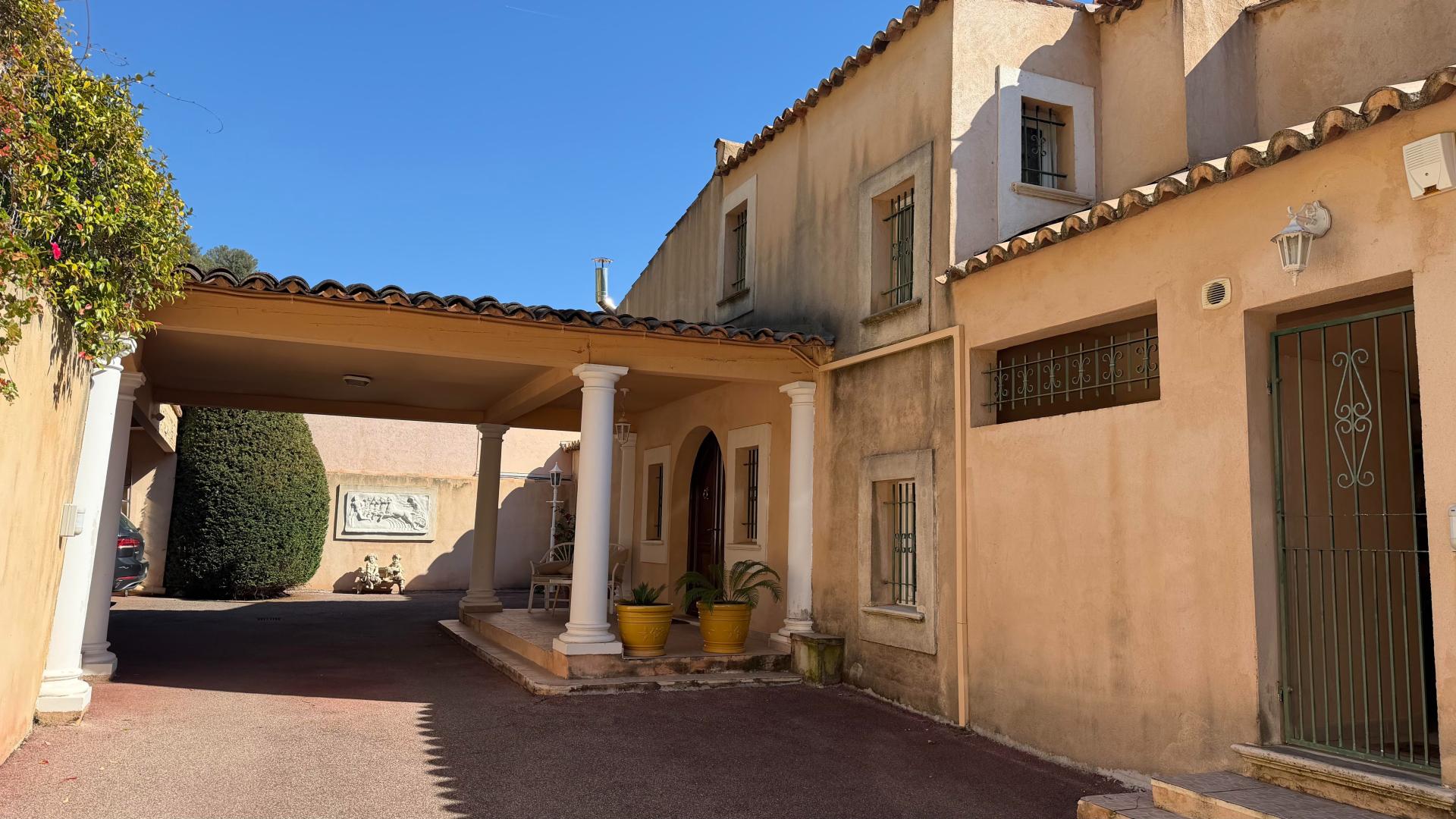 Photo 18 de l'annonce.