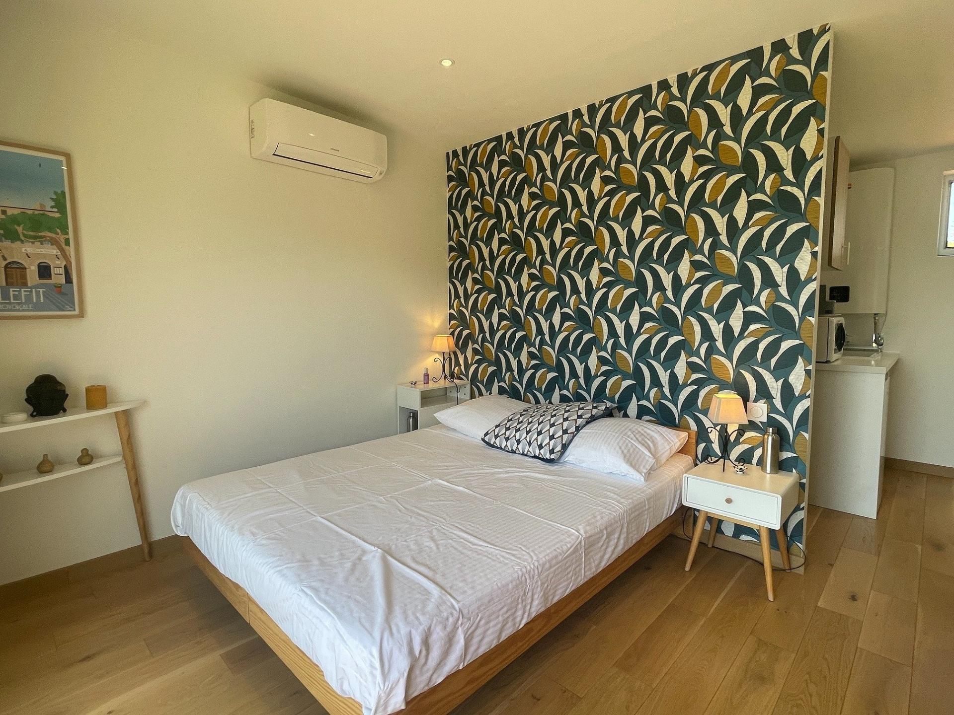 Photo 12 of the listing.