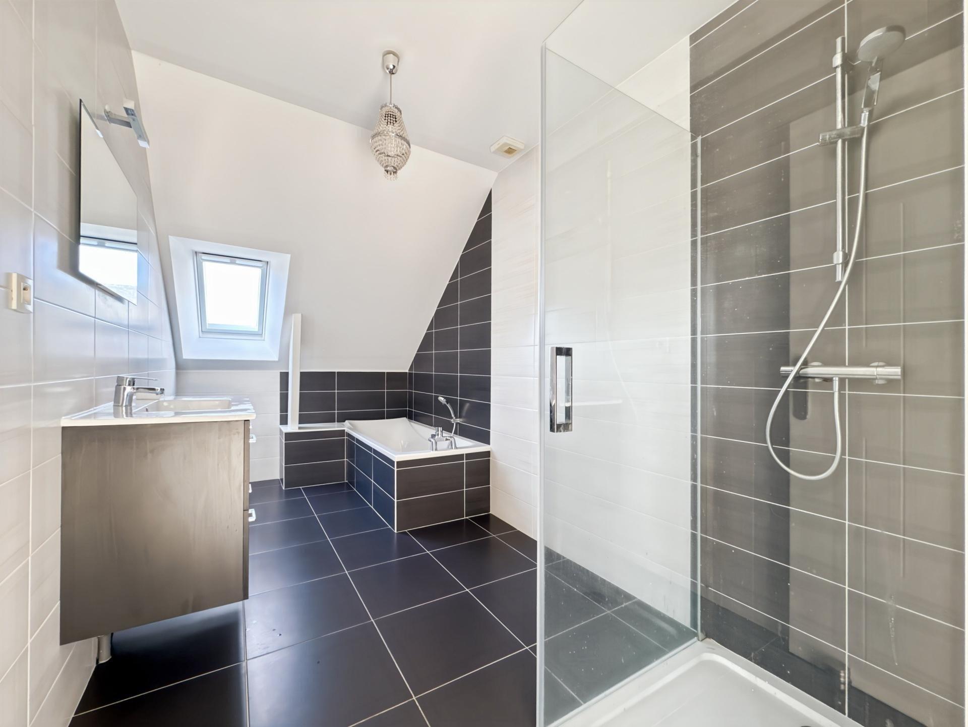 Photo 12 de l'annonce.