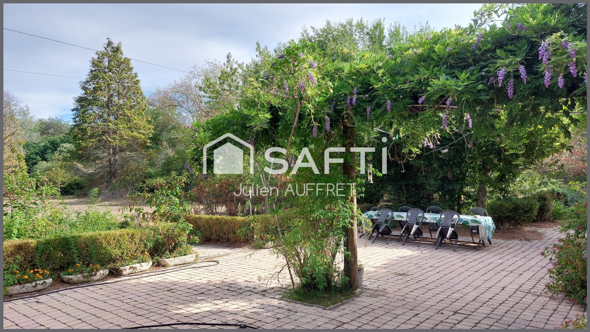 Photo SAFTI — Maison 11 pièces, 282 m² à Souesmes 4