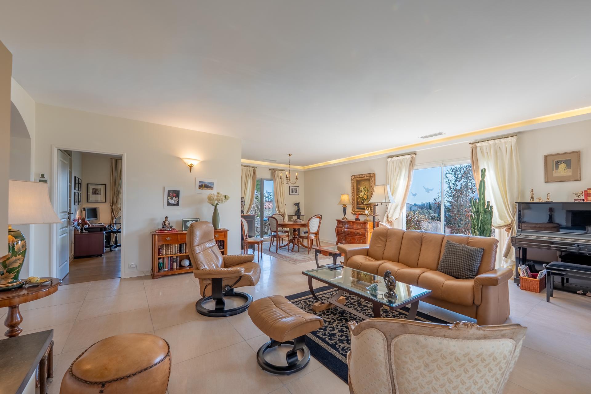 Photo 2 de l'annonce.