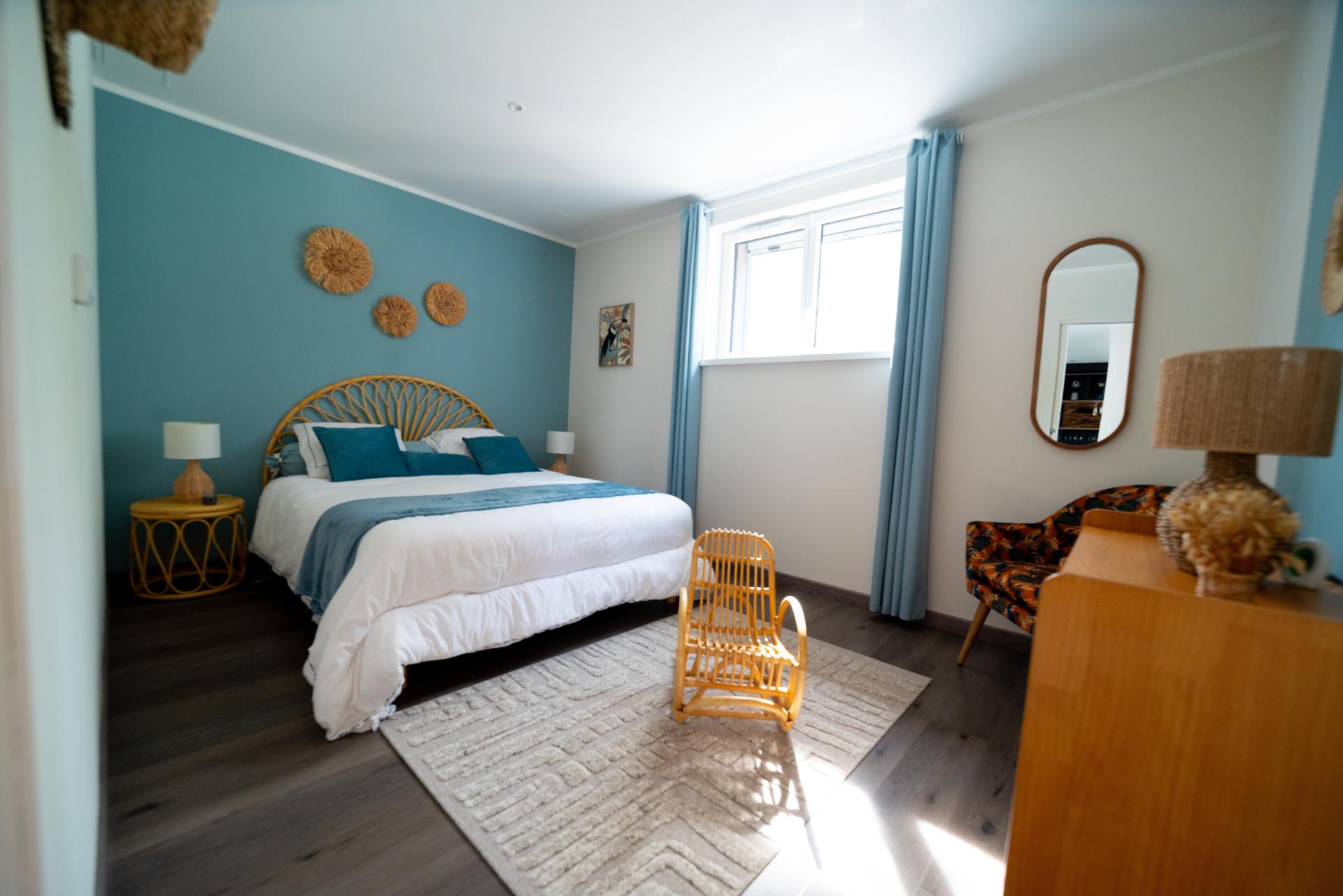 Photo 9 of the listing.