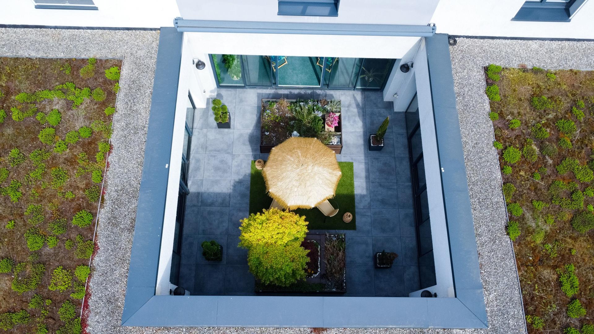 Photo 13 of the listing.