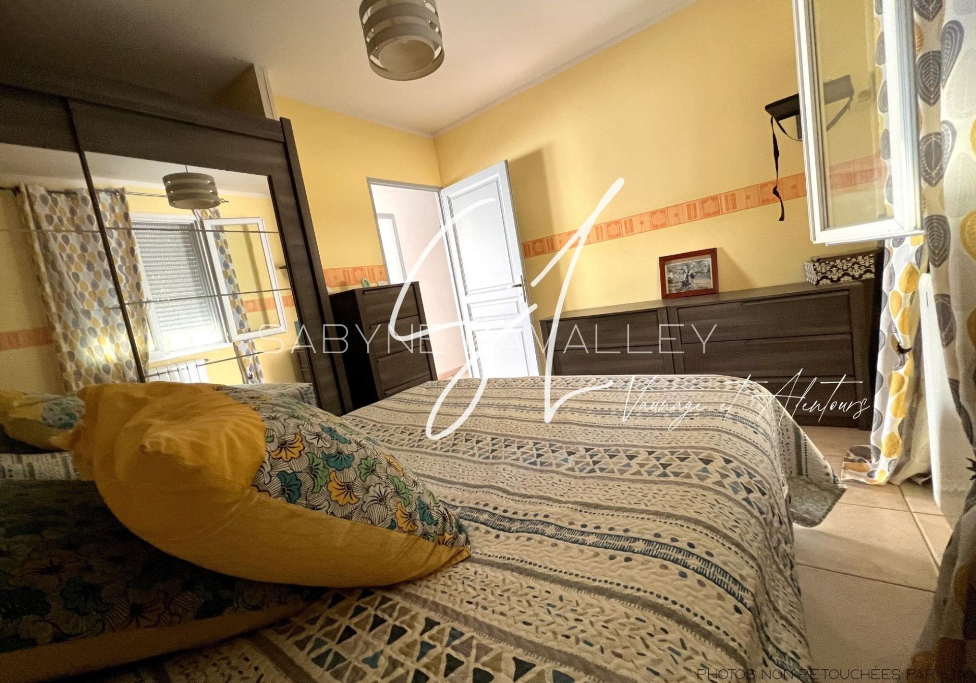 Photo 9 of the listing.