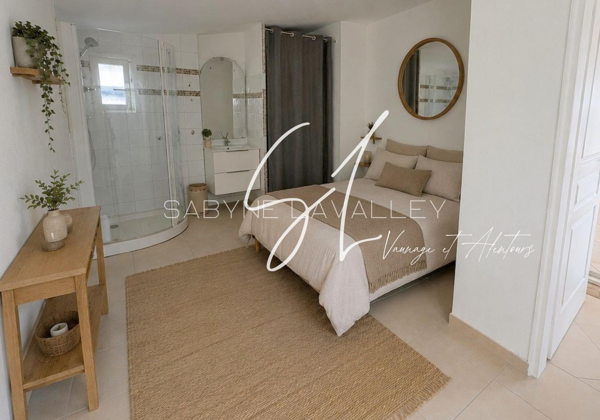 Photo 9 of the listing.