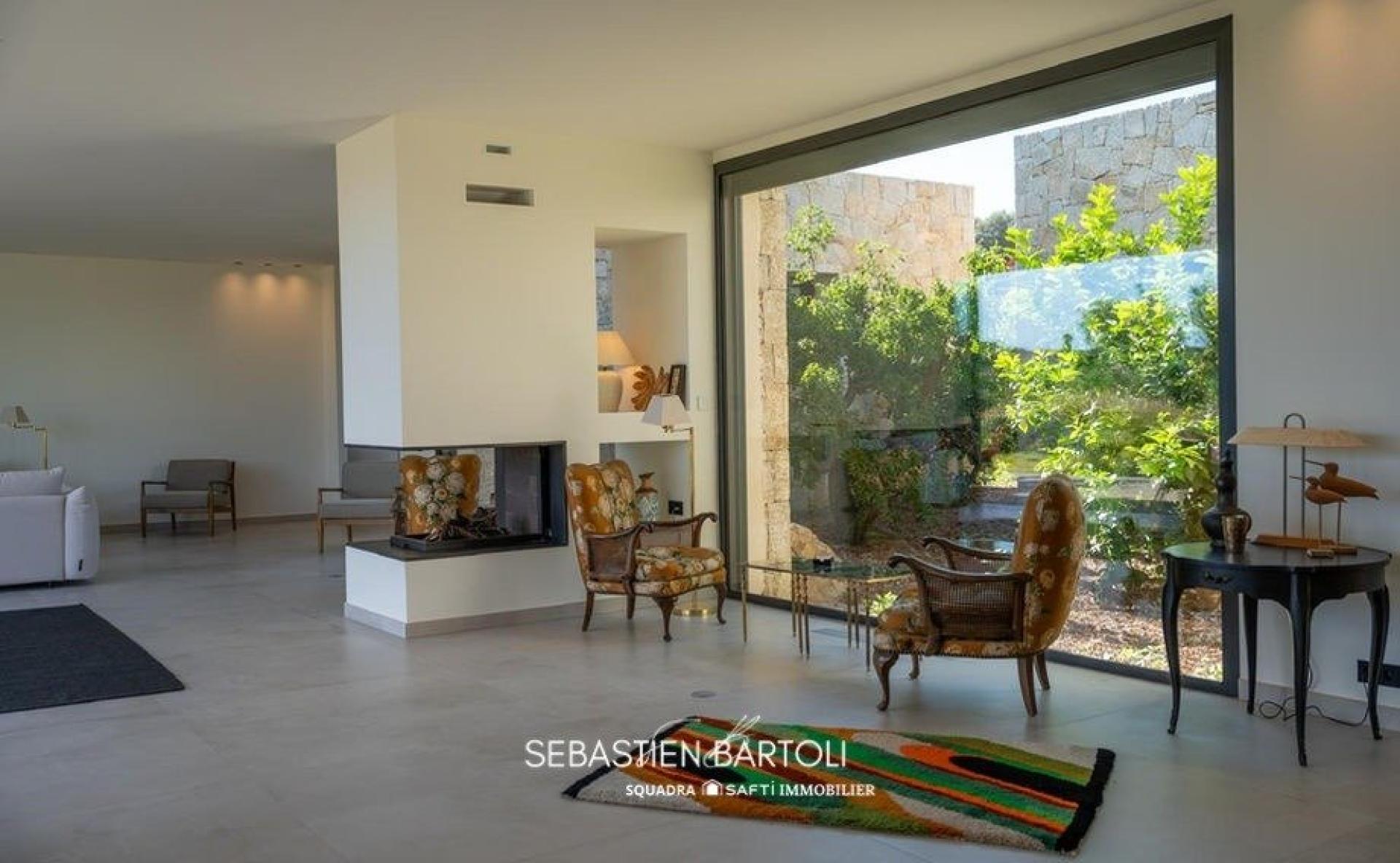 Photo 16 de l'annonce.