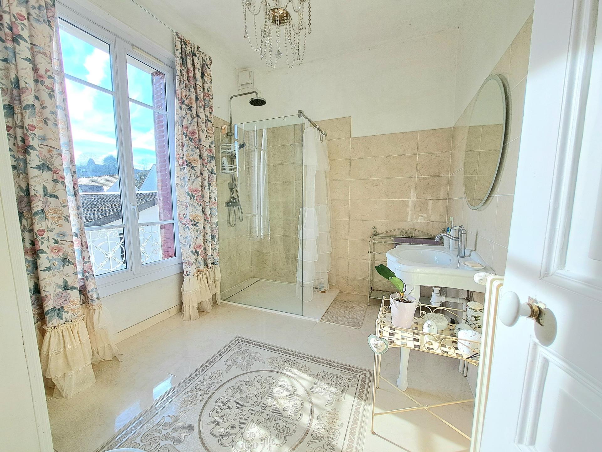 Photo 16 de l'annonce.