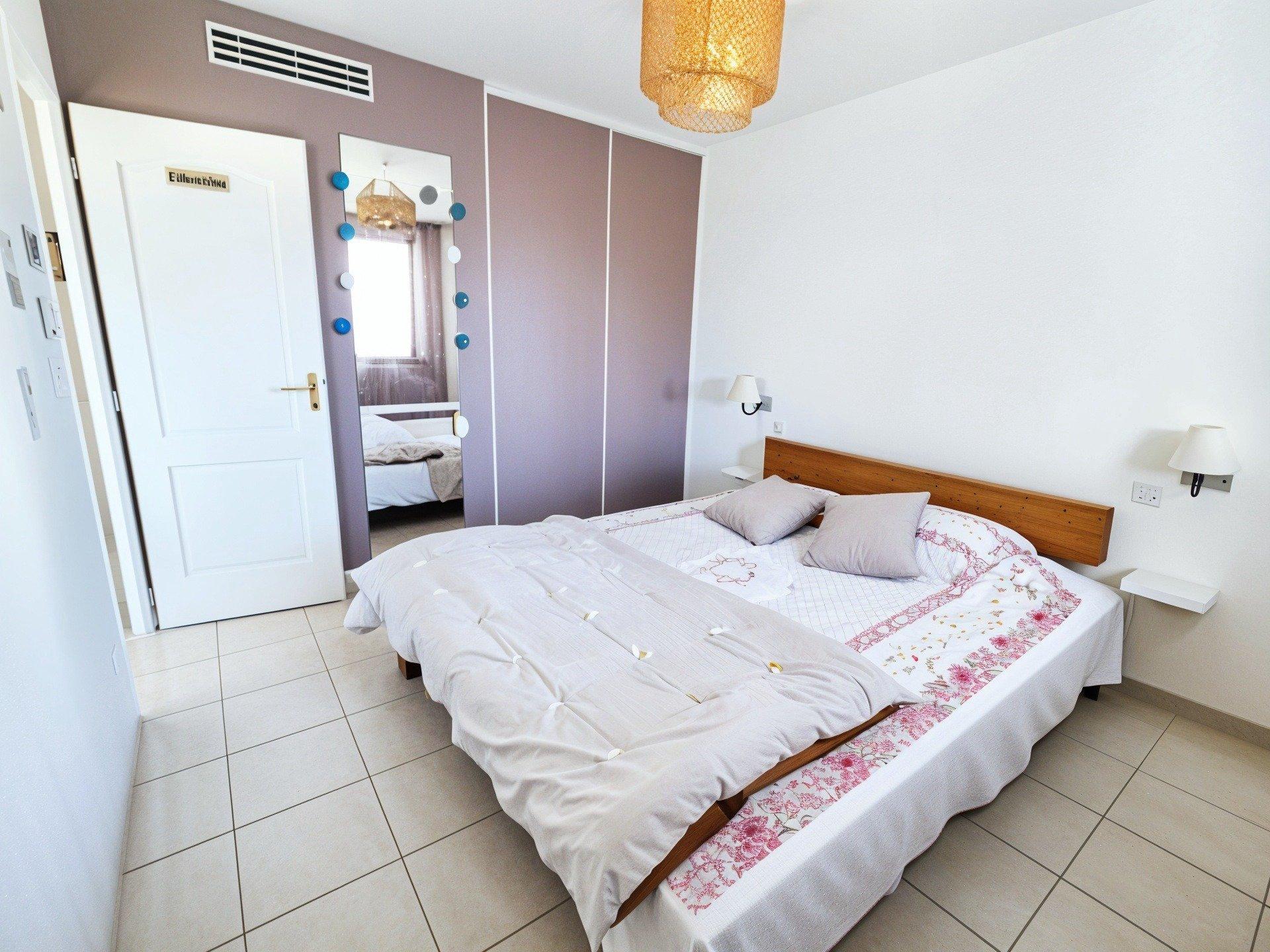 Photo 9 of the listing.