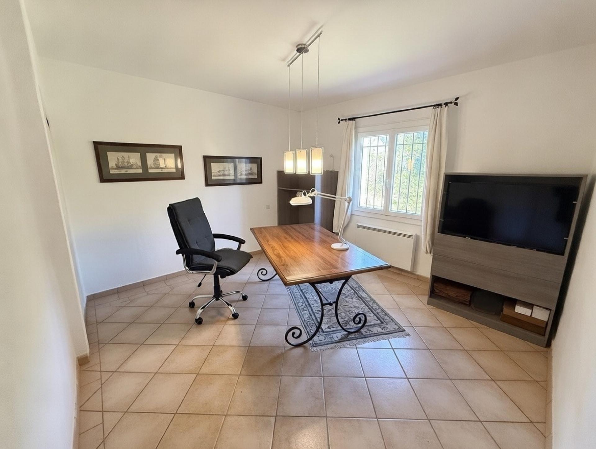 Photo 8 de l'annonce.