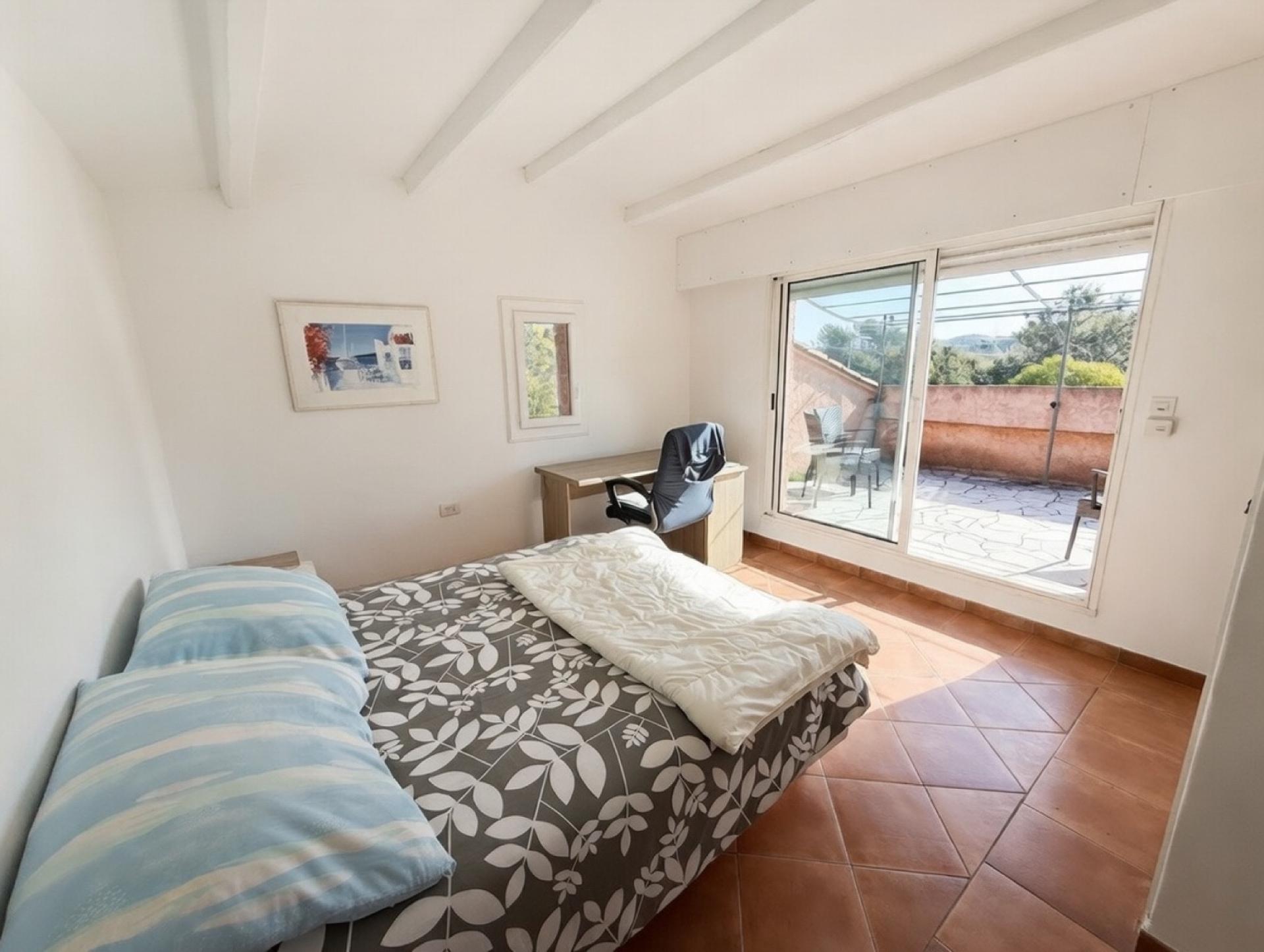 Photo 14 de l'annonce.