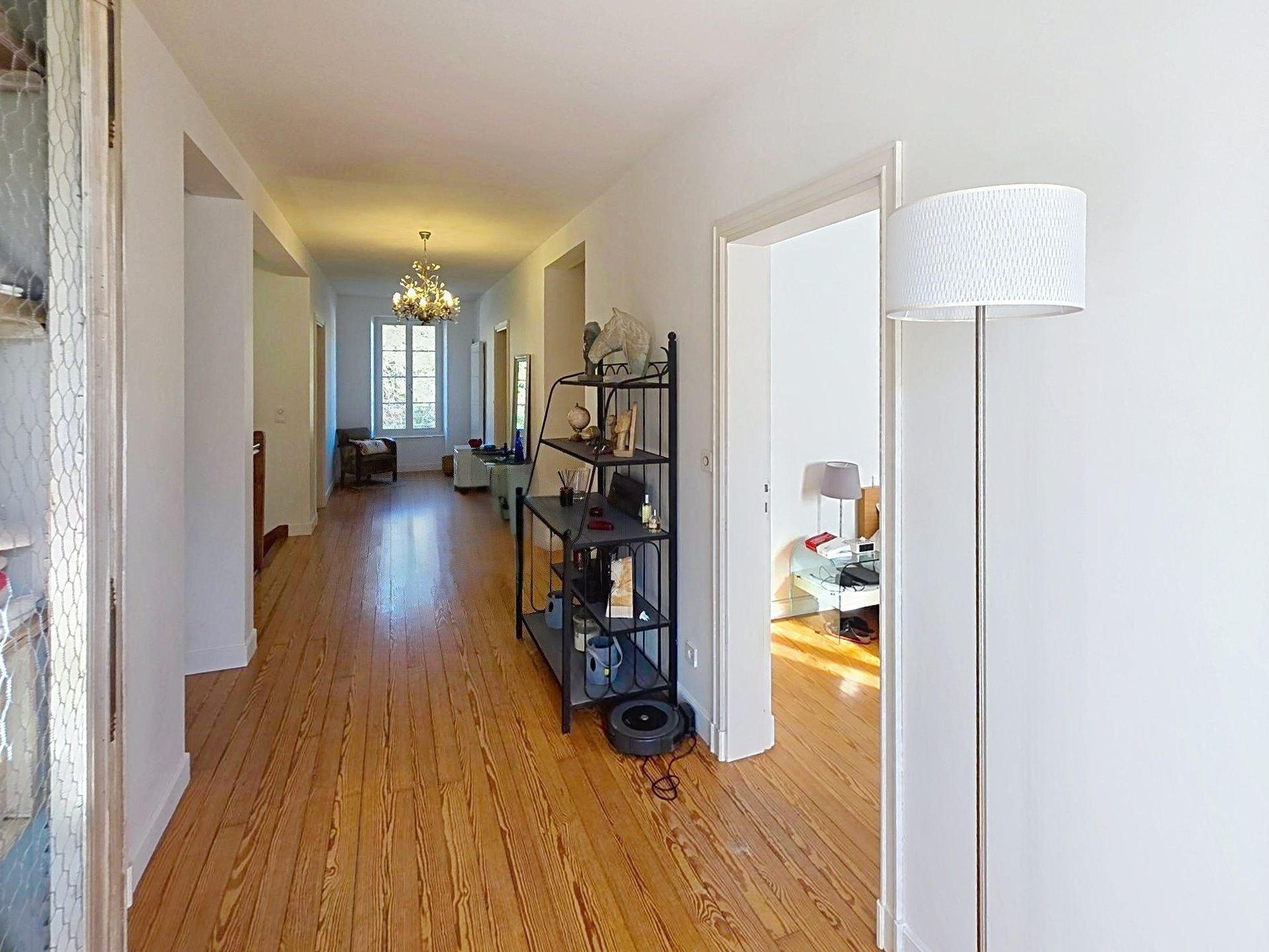 Photo 27 de l'annonce.