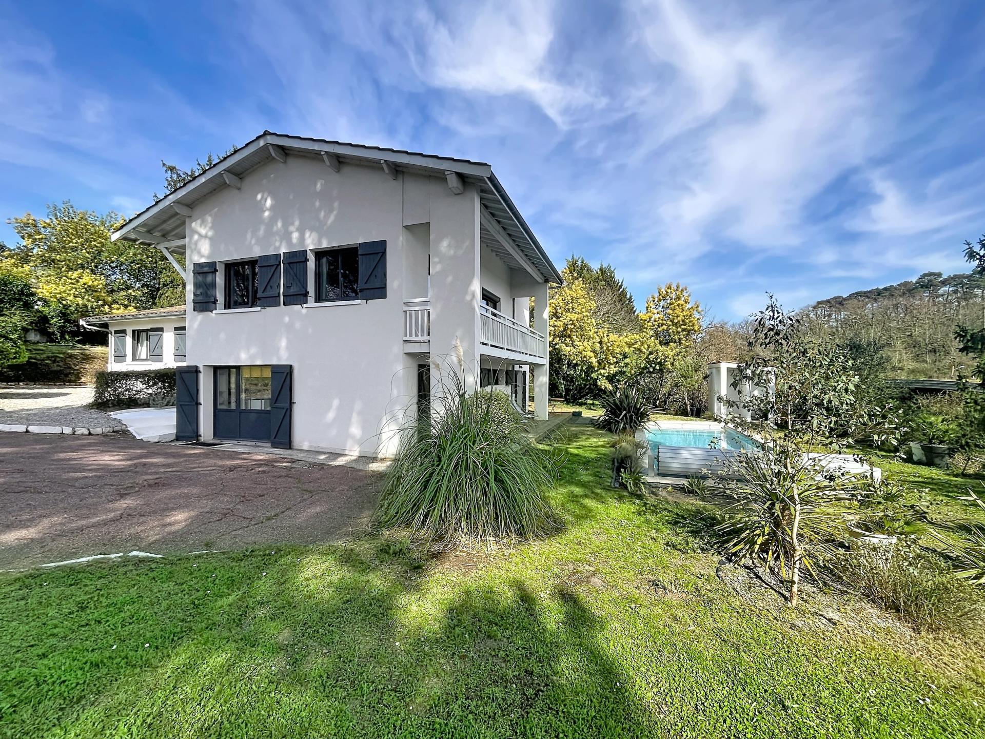 Photo 15 de l'annonce.