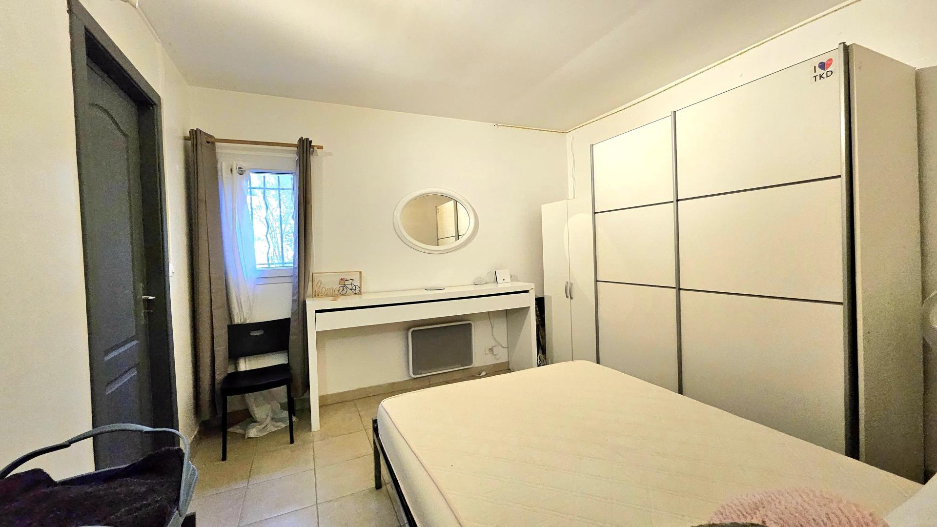 Photo 12 of the listing.